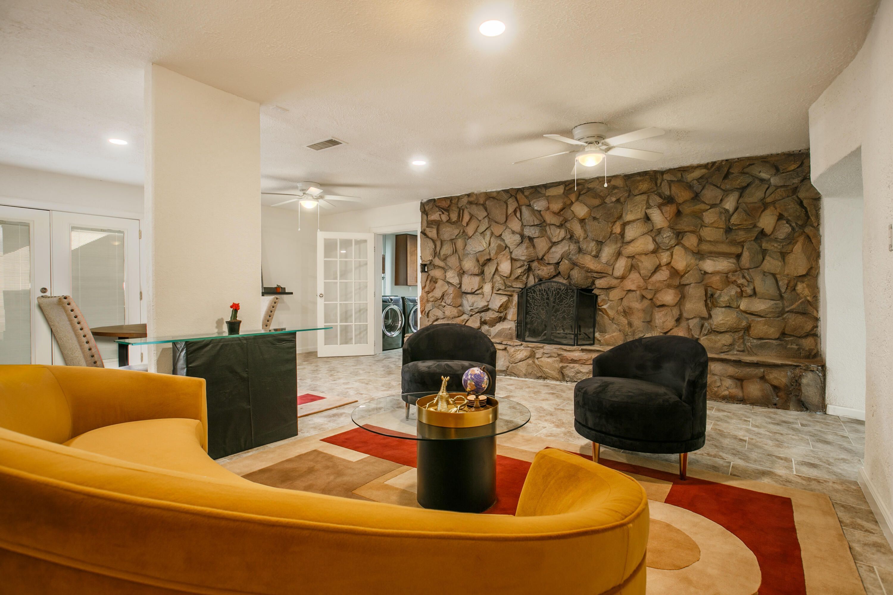 3102 Rosendo Garcia Road SW