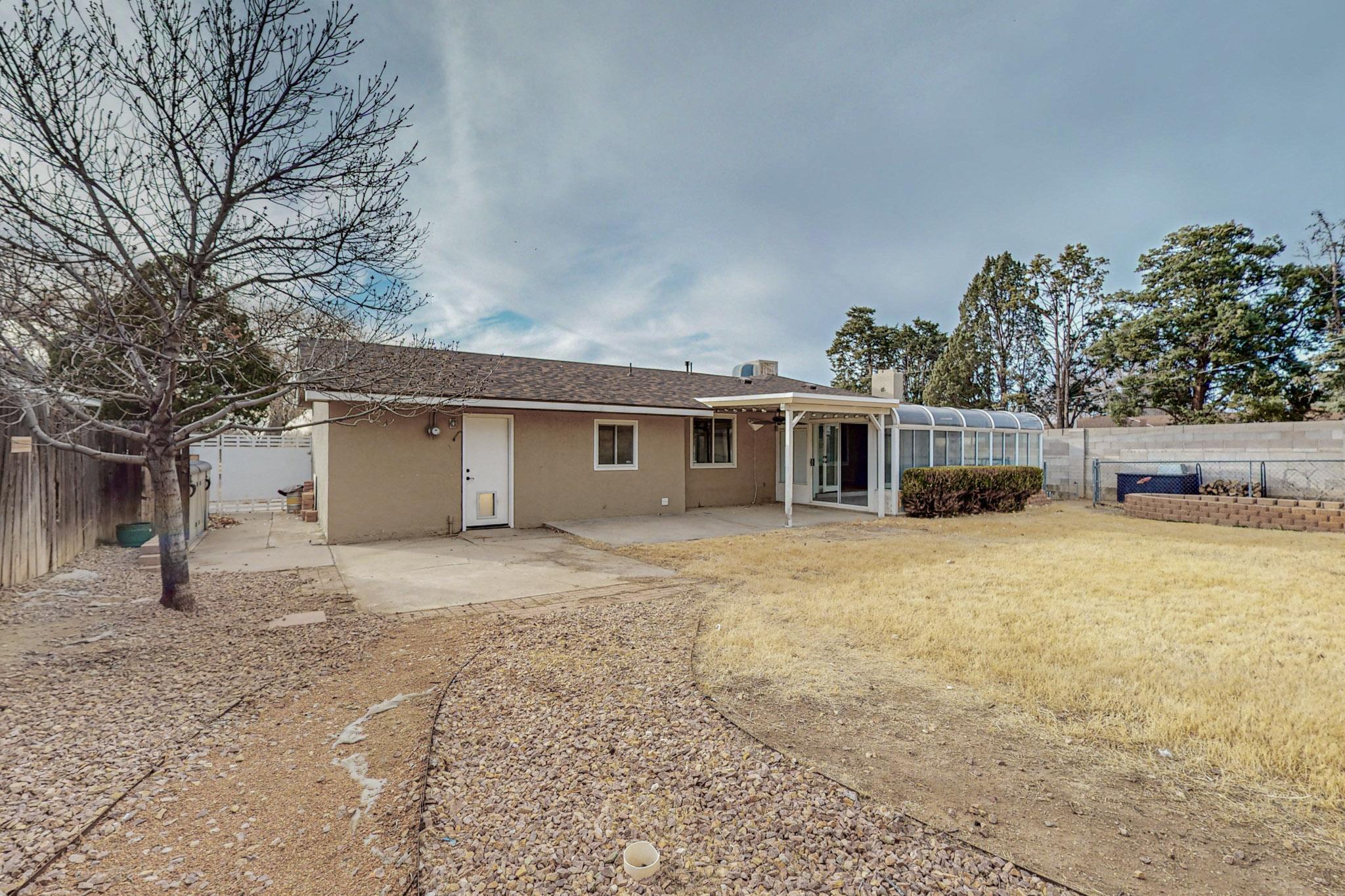 3712 Alvarado Drive NE
