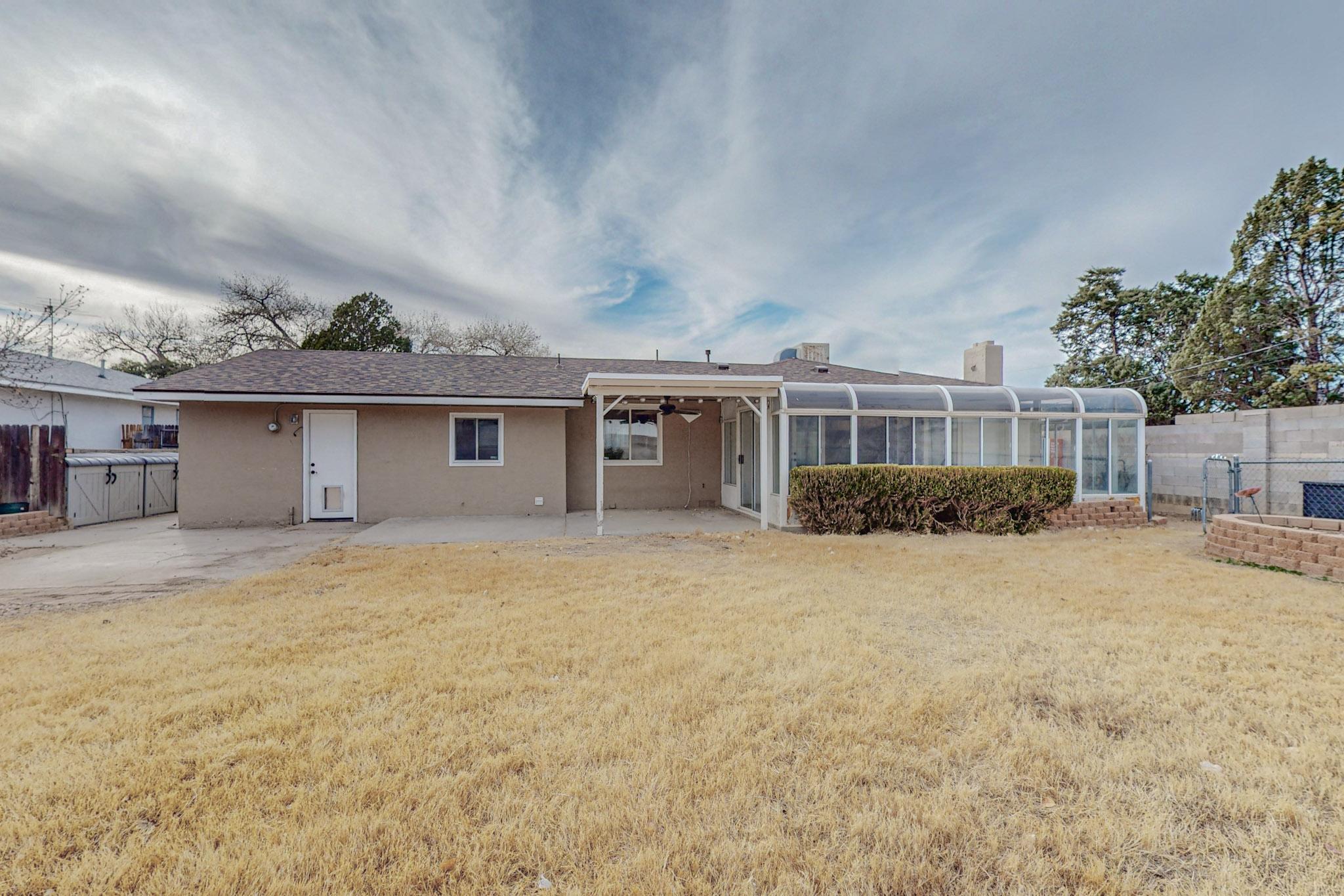 3712 Alvarado Drive NE