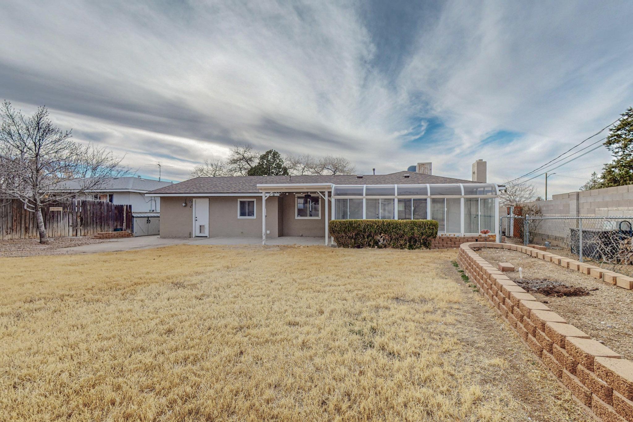 3712 Alvarado Drive NE