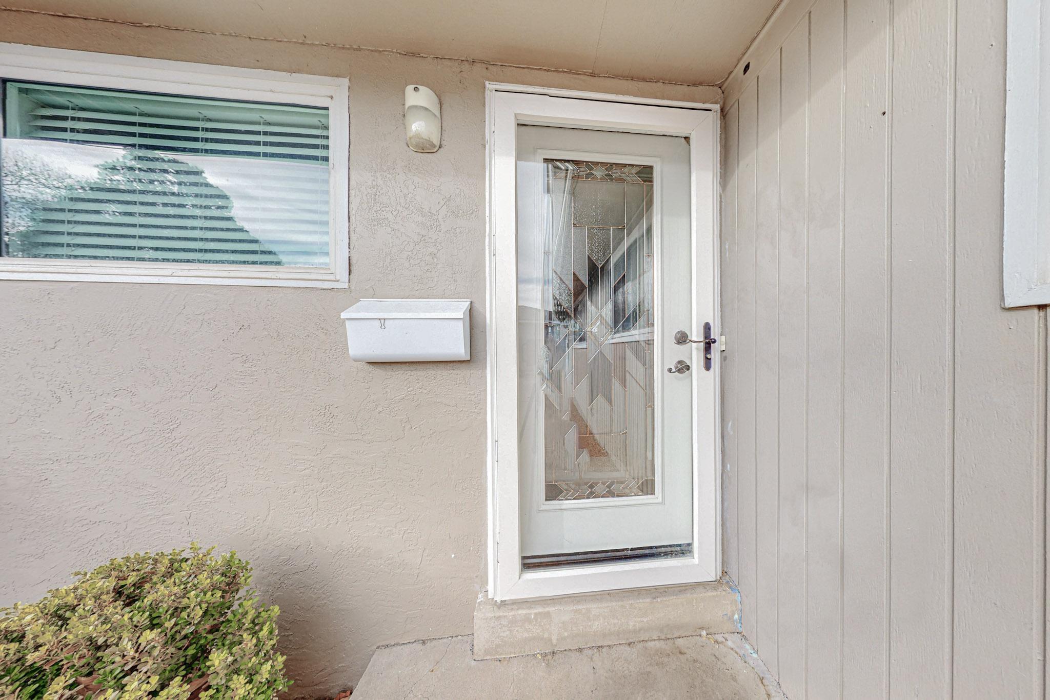 3712 Alvarado Drive NE