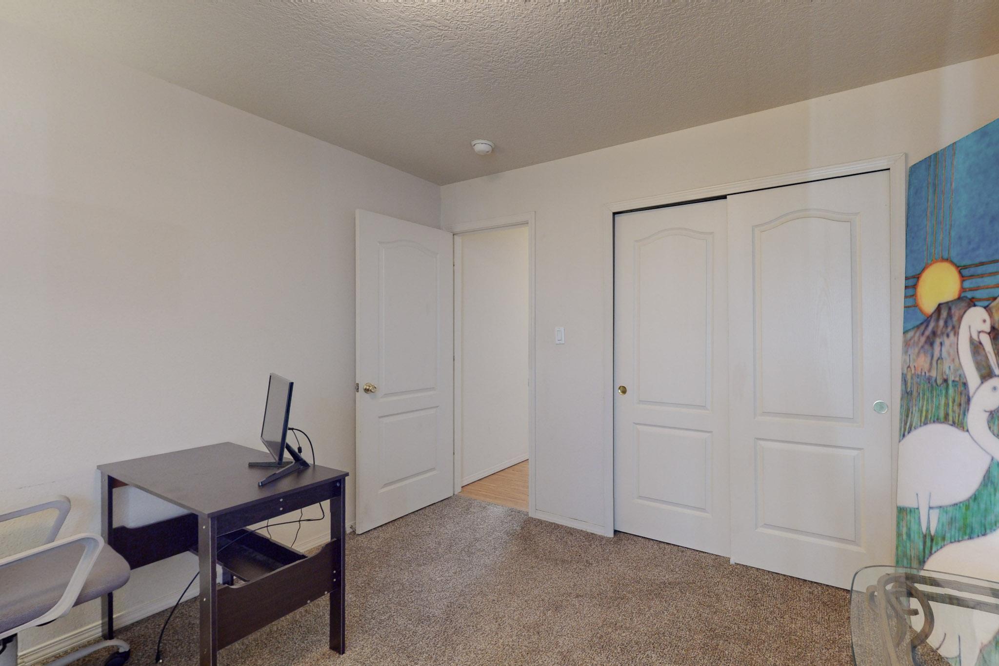 1040 Telstar Loop NW