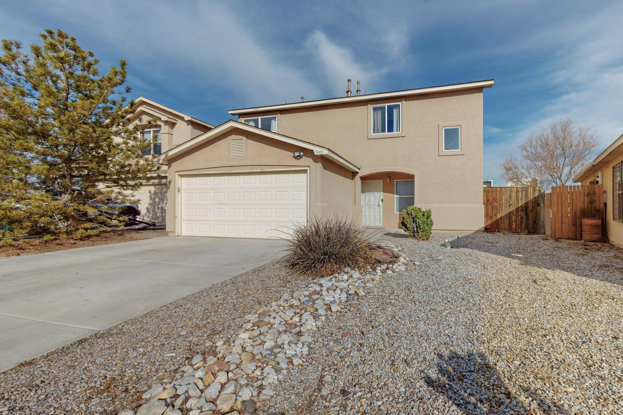 1040 Telstar Loop NW