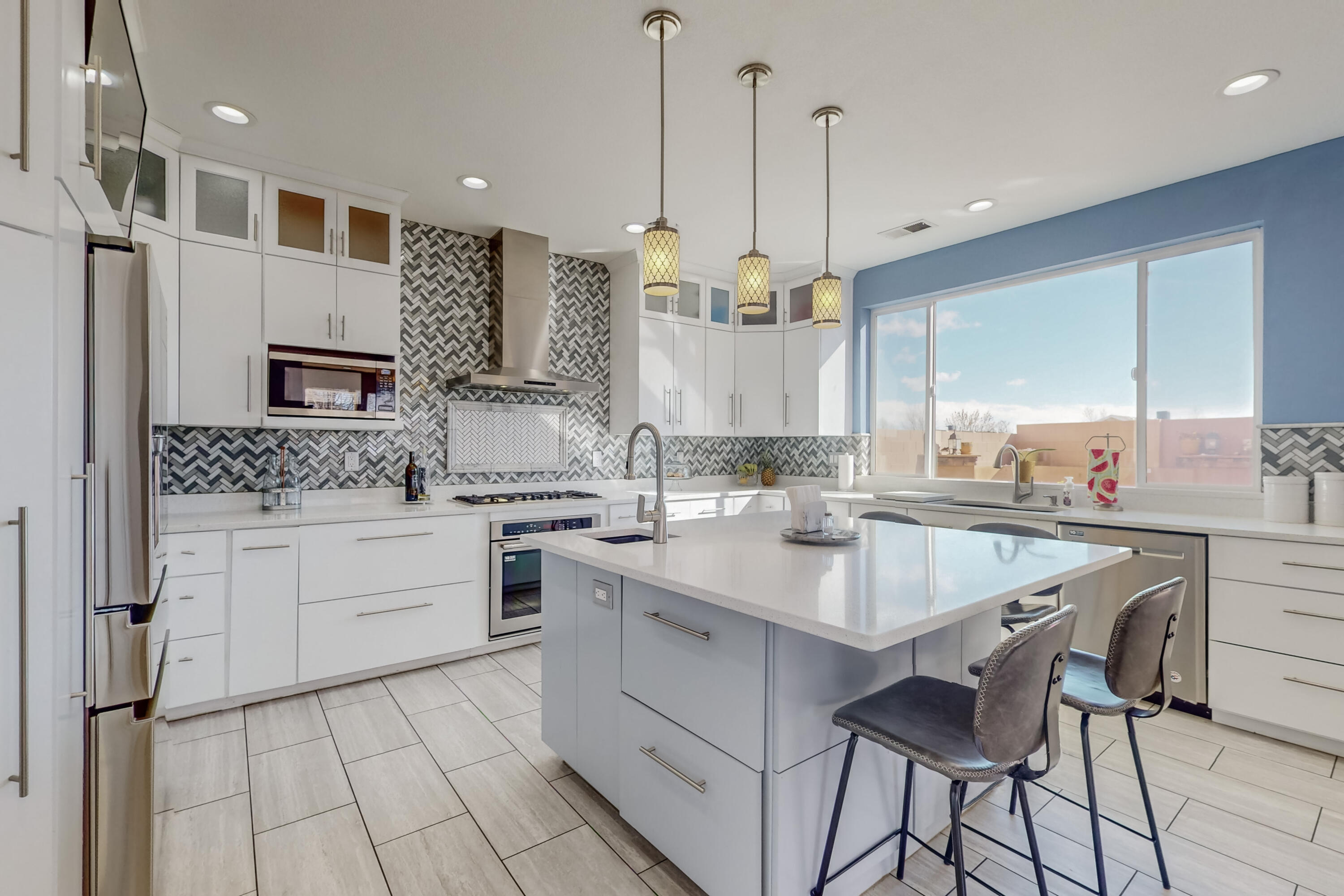 9884 Camino San Martin SW