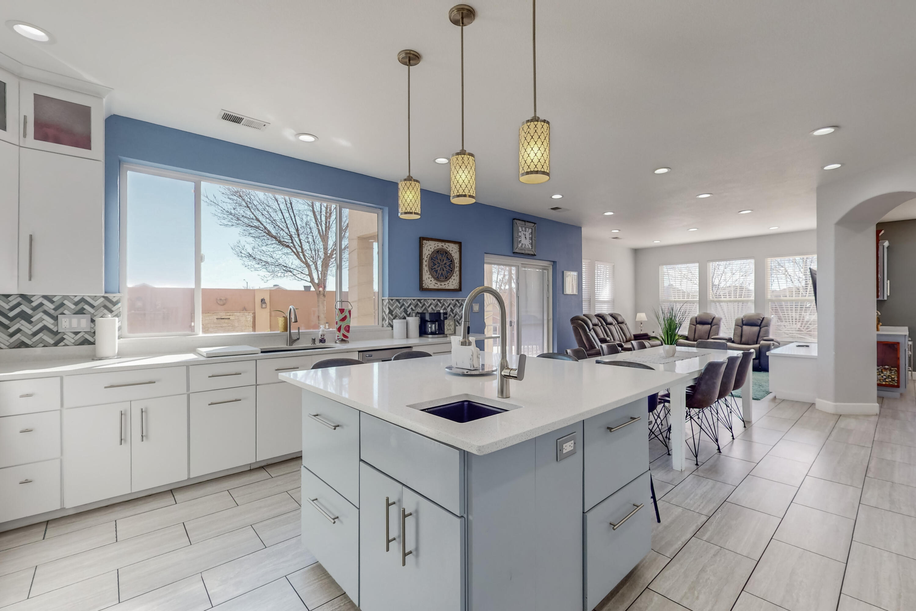 9884 Camino San Martin SW