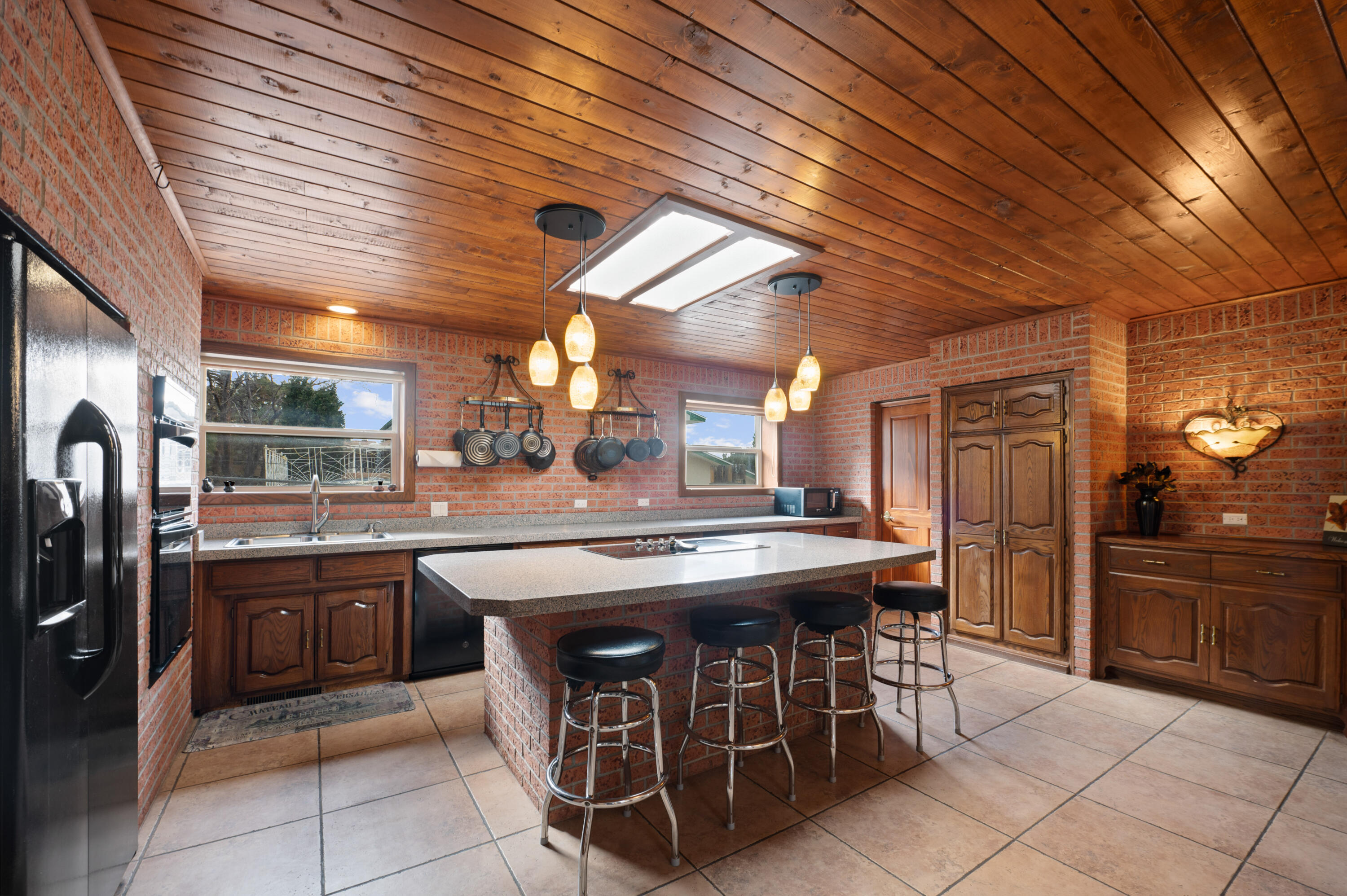 13226 Sunset Canyon Drive NE