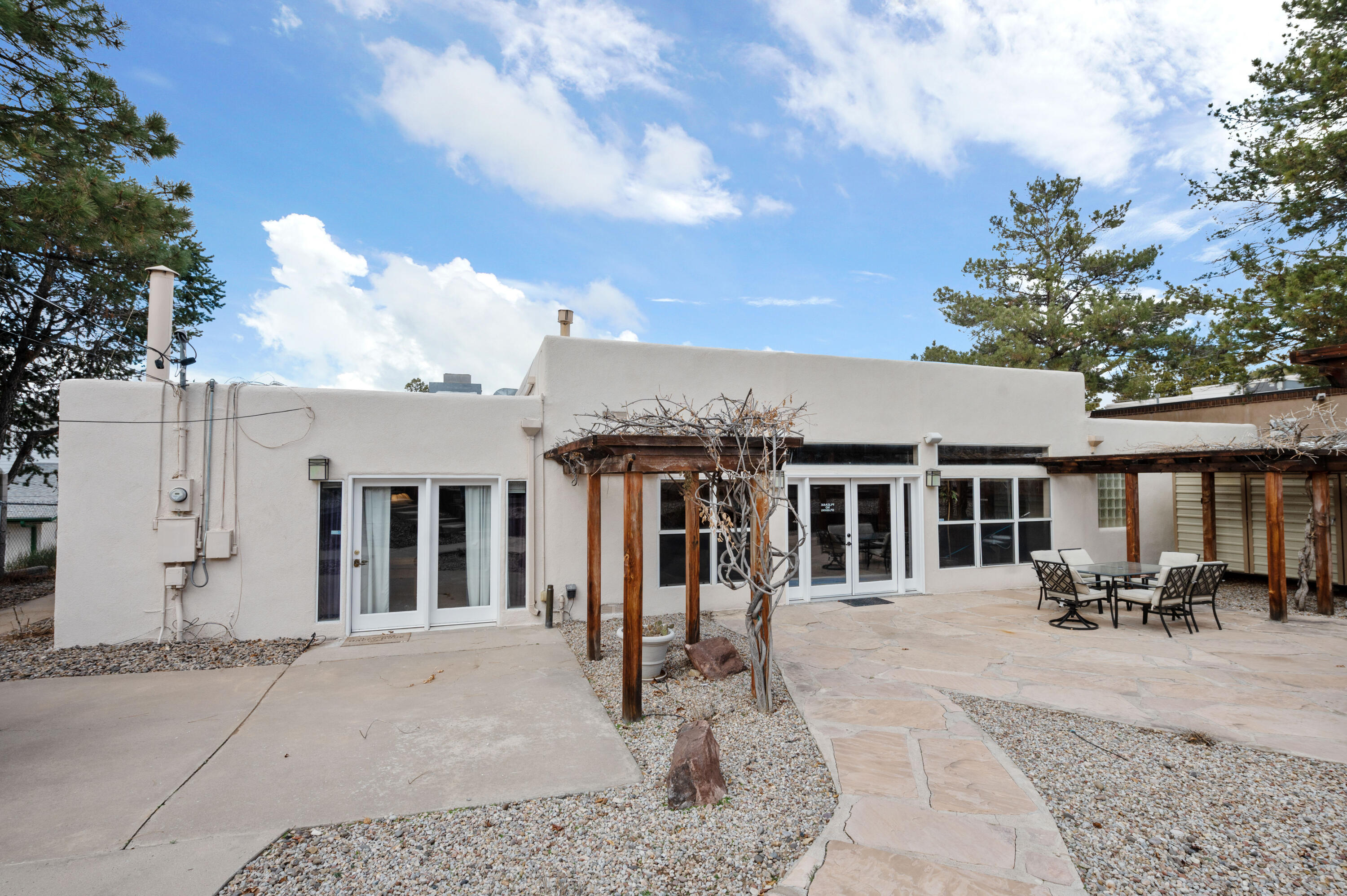 13226 Sunset Canyon Drive NE
