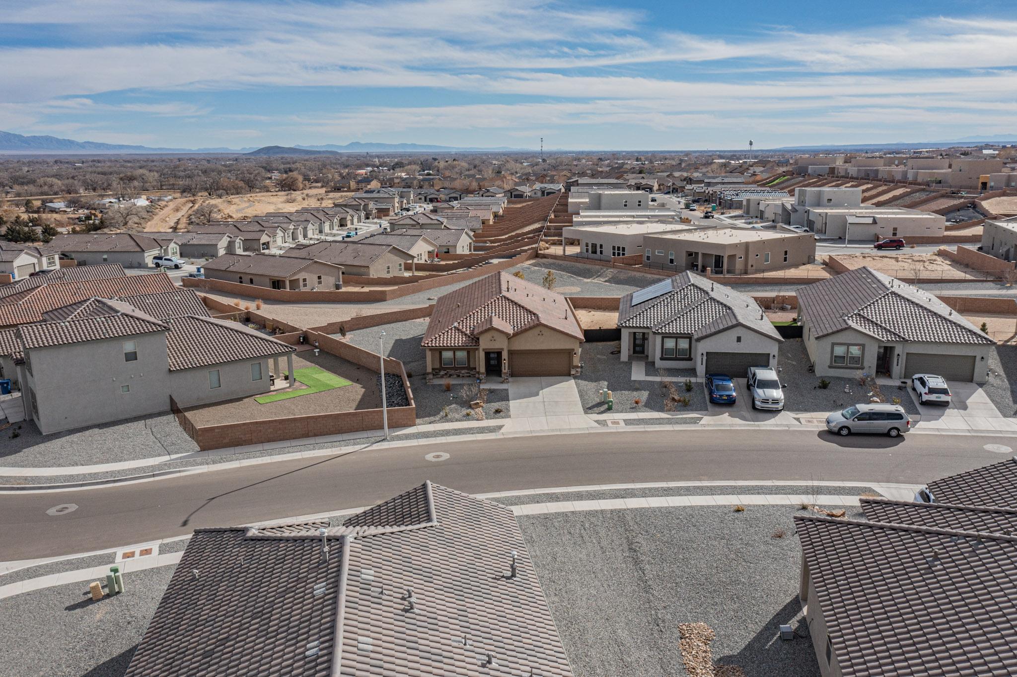 1951 Tesoro Loop NW