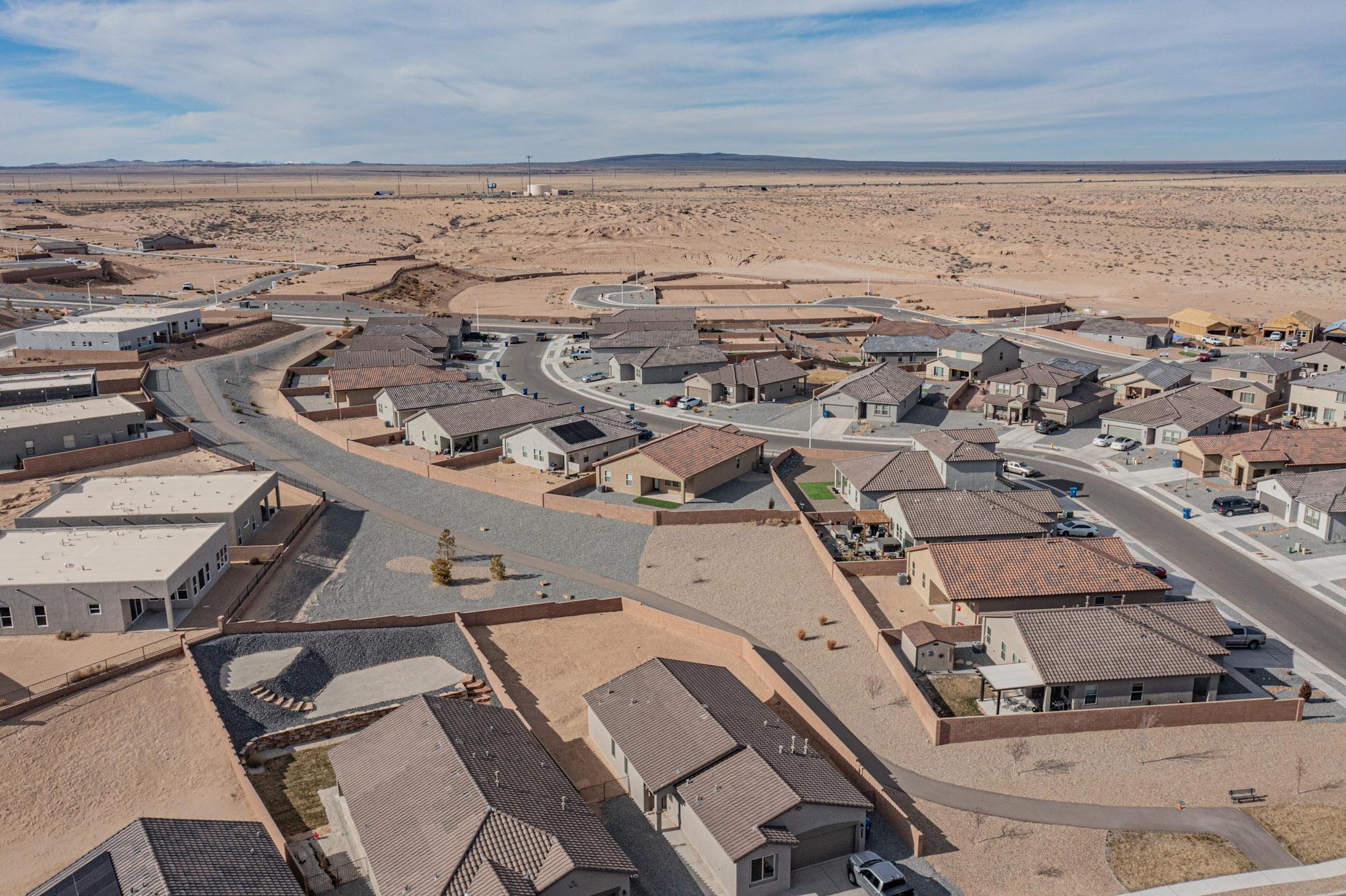 1951 Tesoro Loop NW