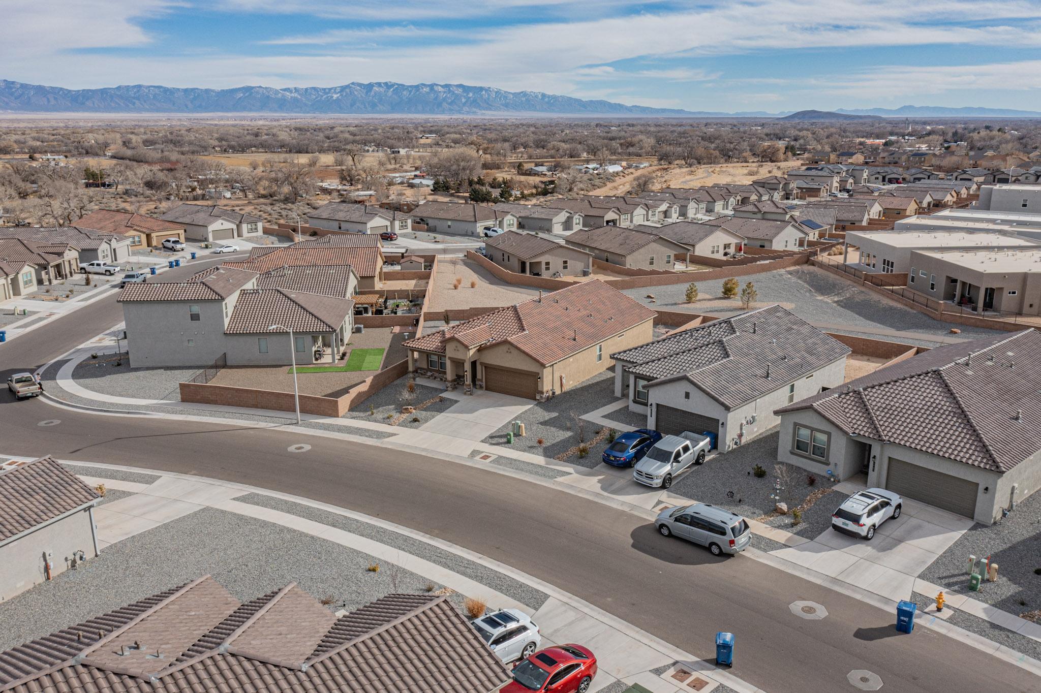 1951 Tesoro Loop NW