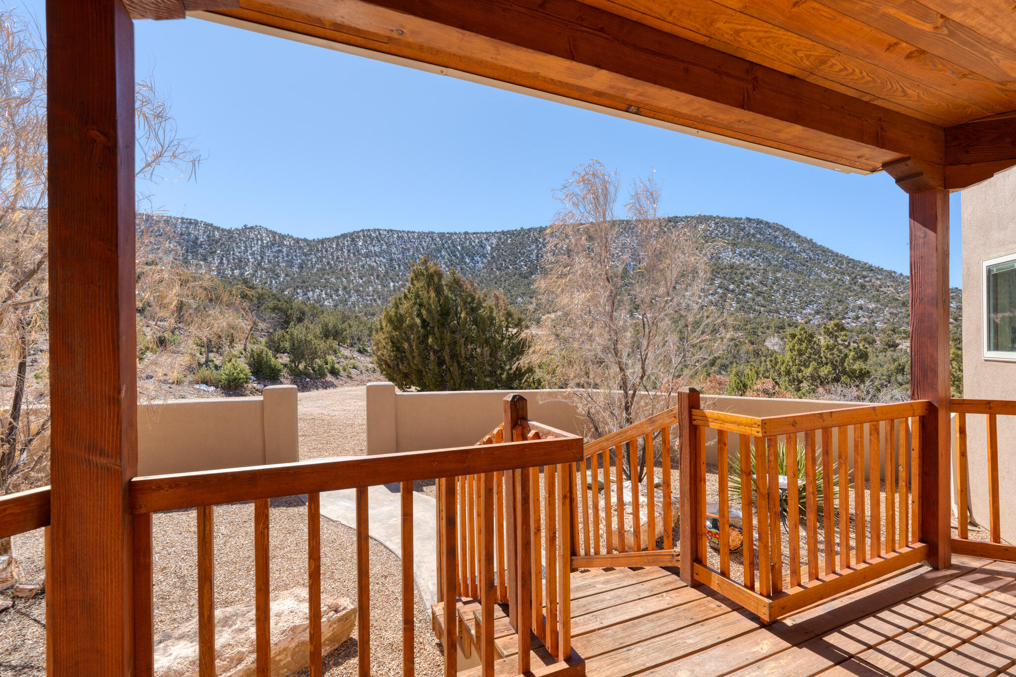 1087 Deer Canyon Trail