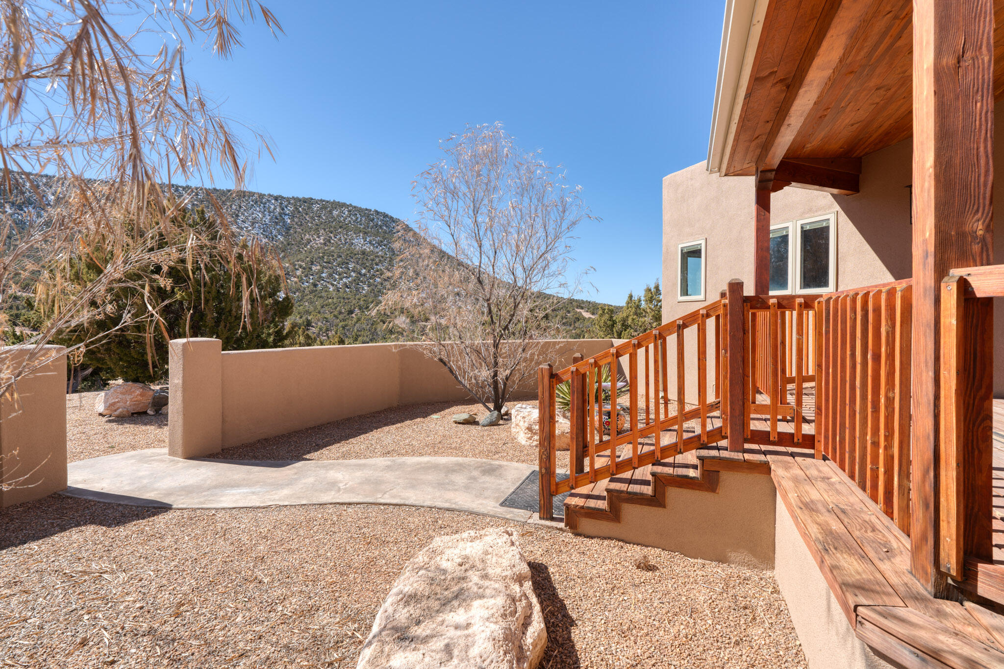 1087 Deer Canyon Trail