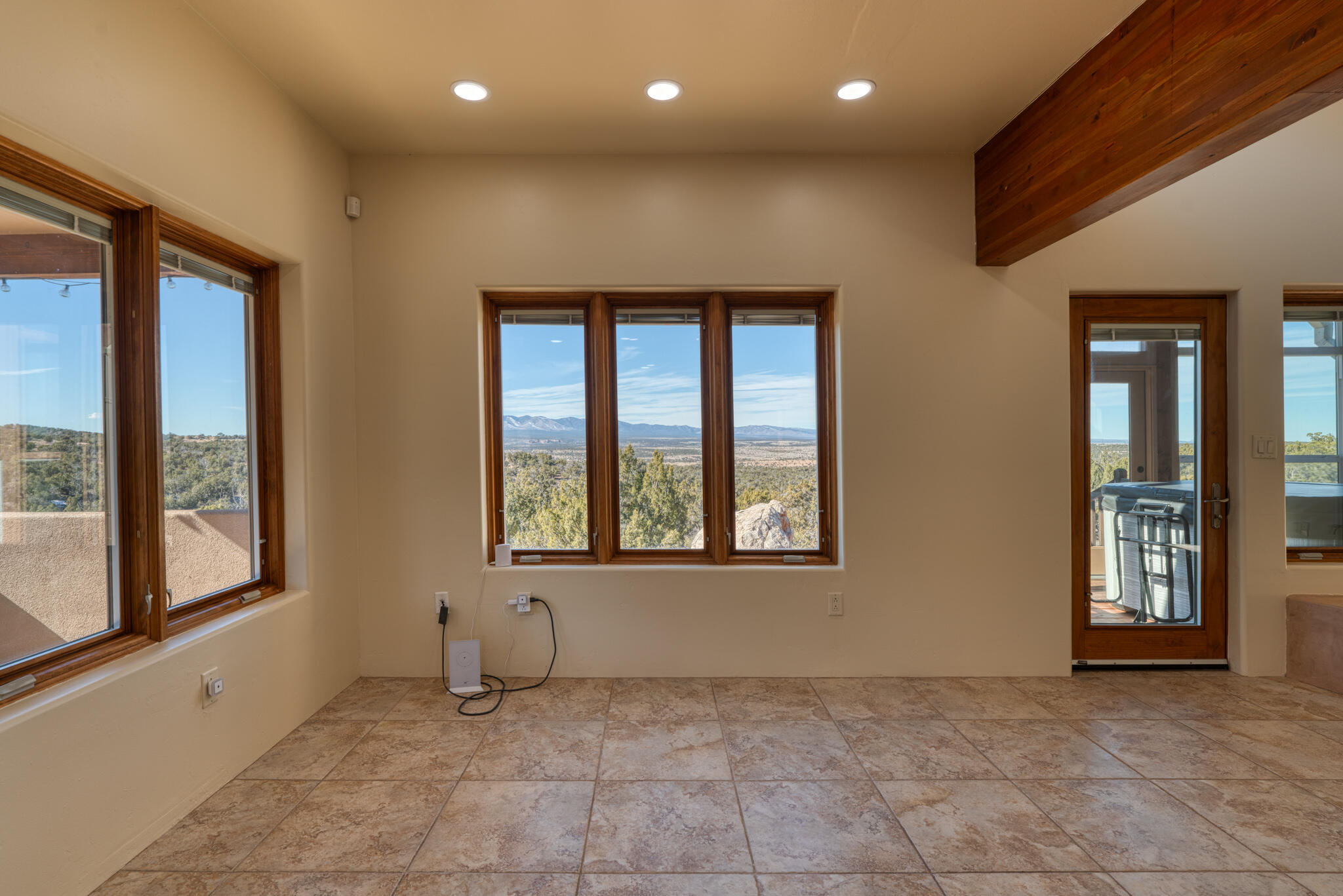 1087 Deer Canyon Trail