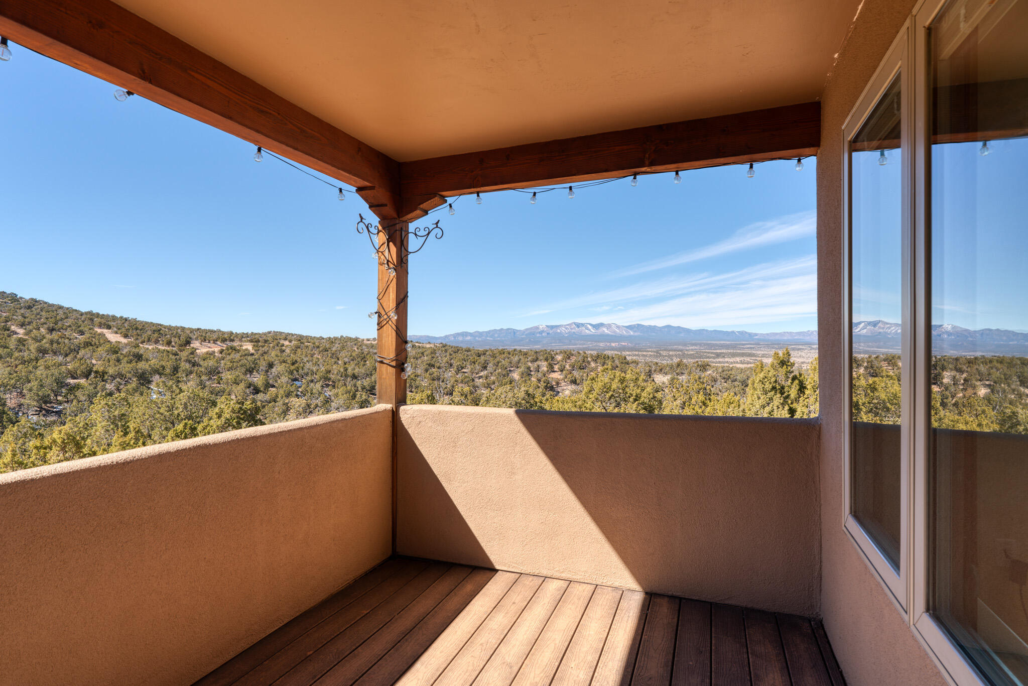 1087 Deer Canyon Trail