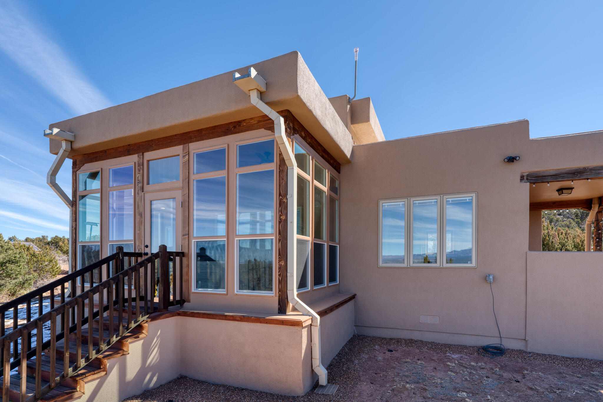 1087 Deer Canyon Trail