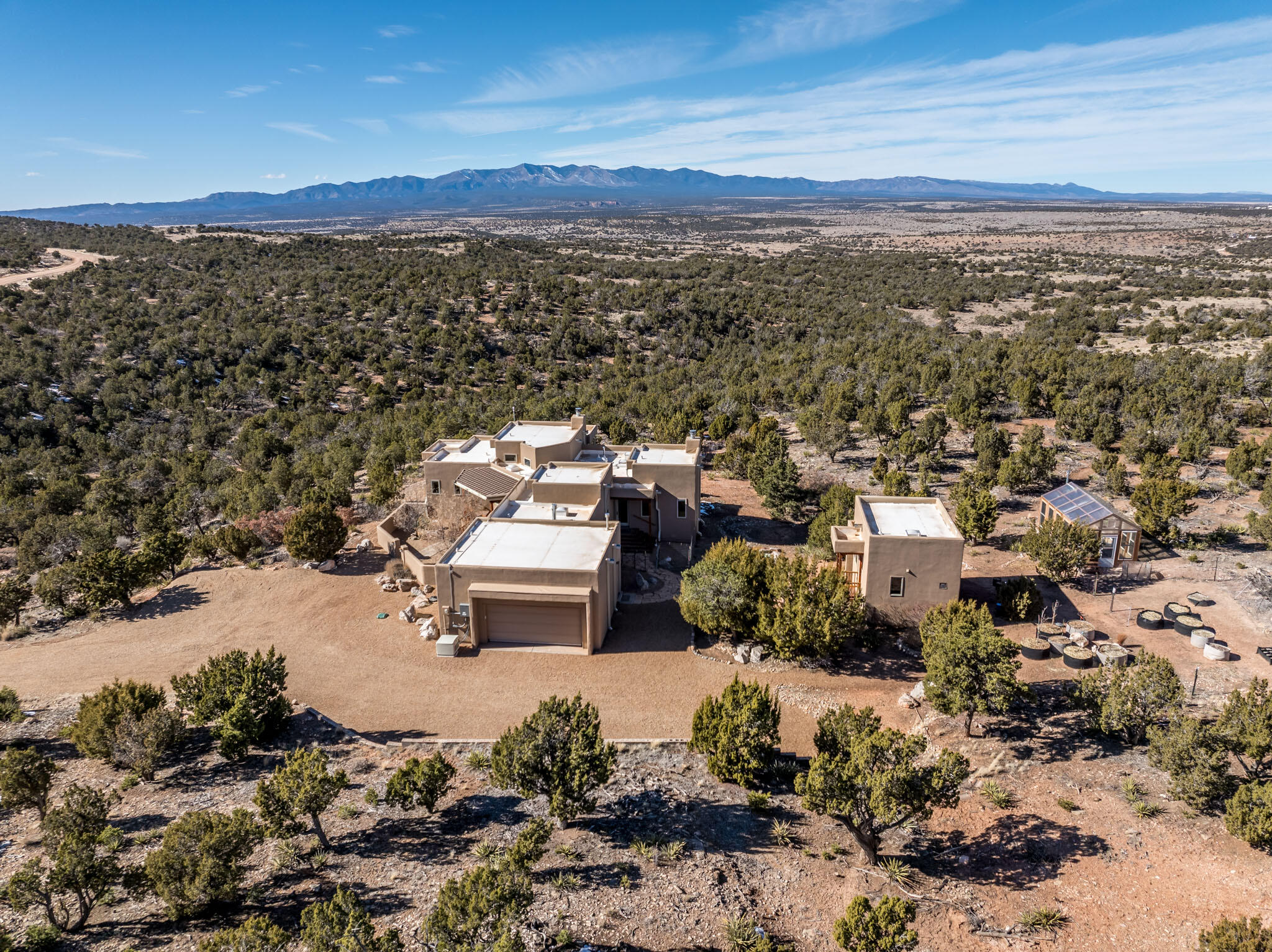 1087 Deer Canyon Trail