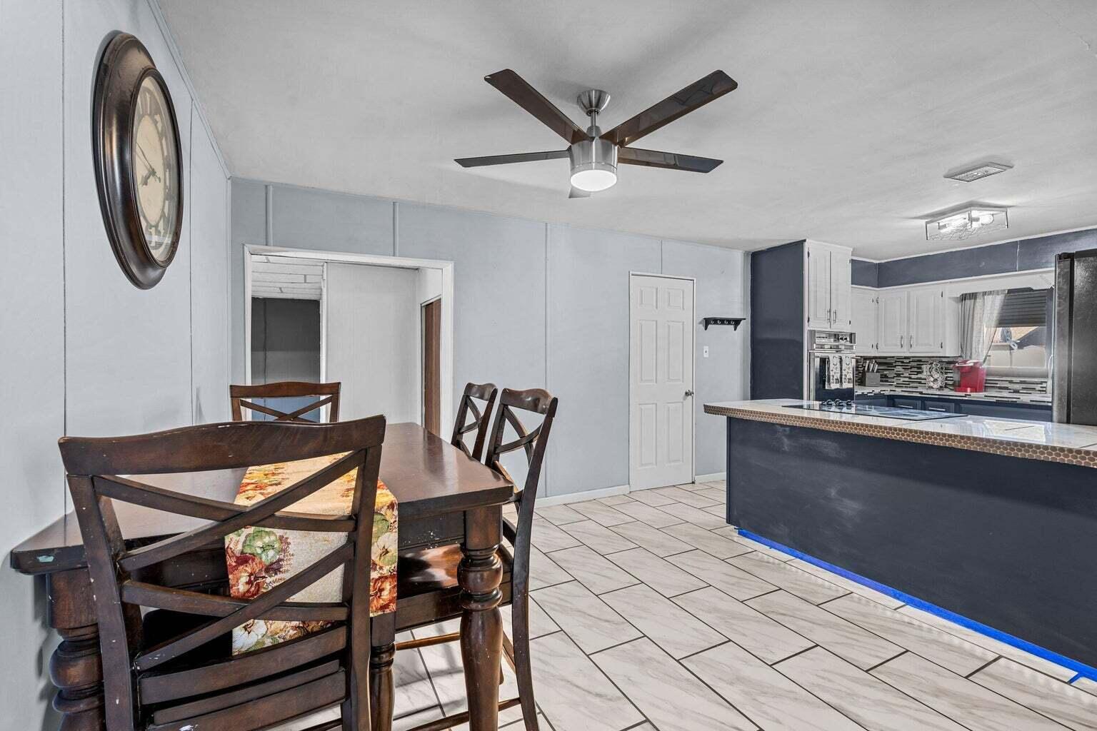 305 Rosedale Circle