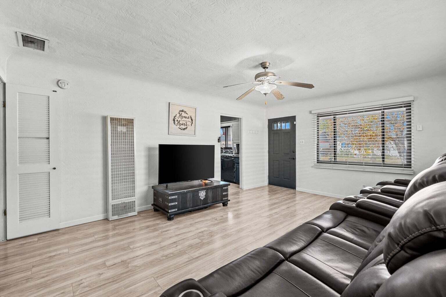 305 Rosedale Circle