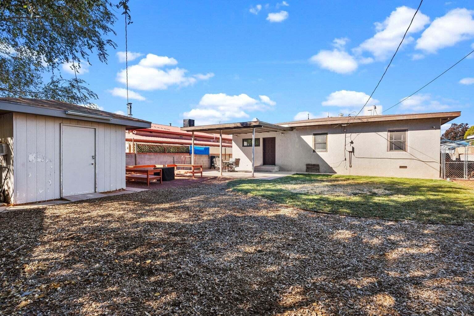 305 Rosedale Circle