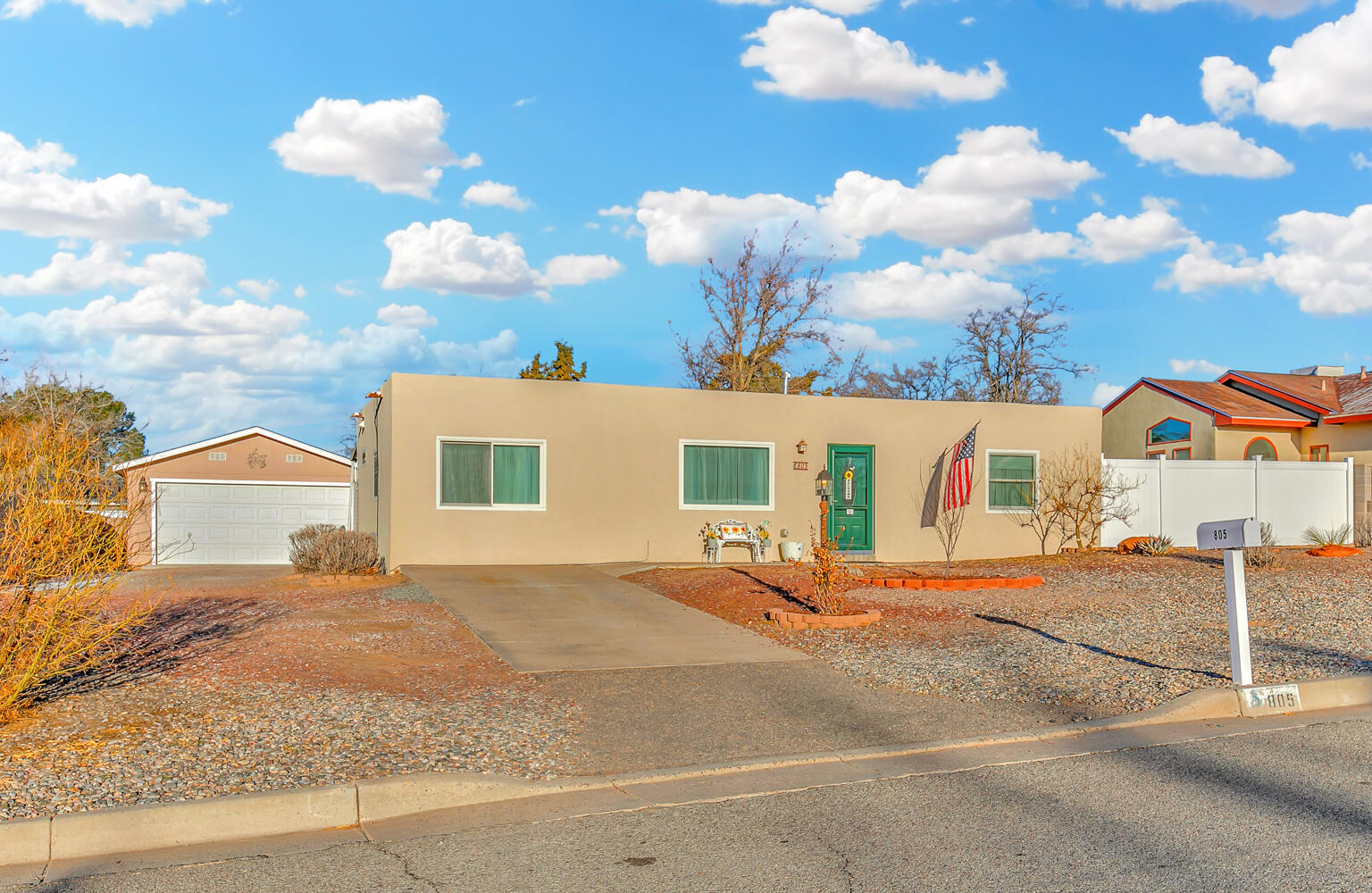 805 Cerro De Ortega Drive SE
