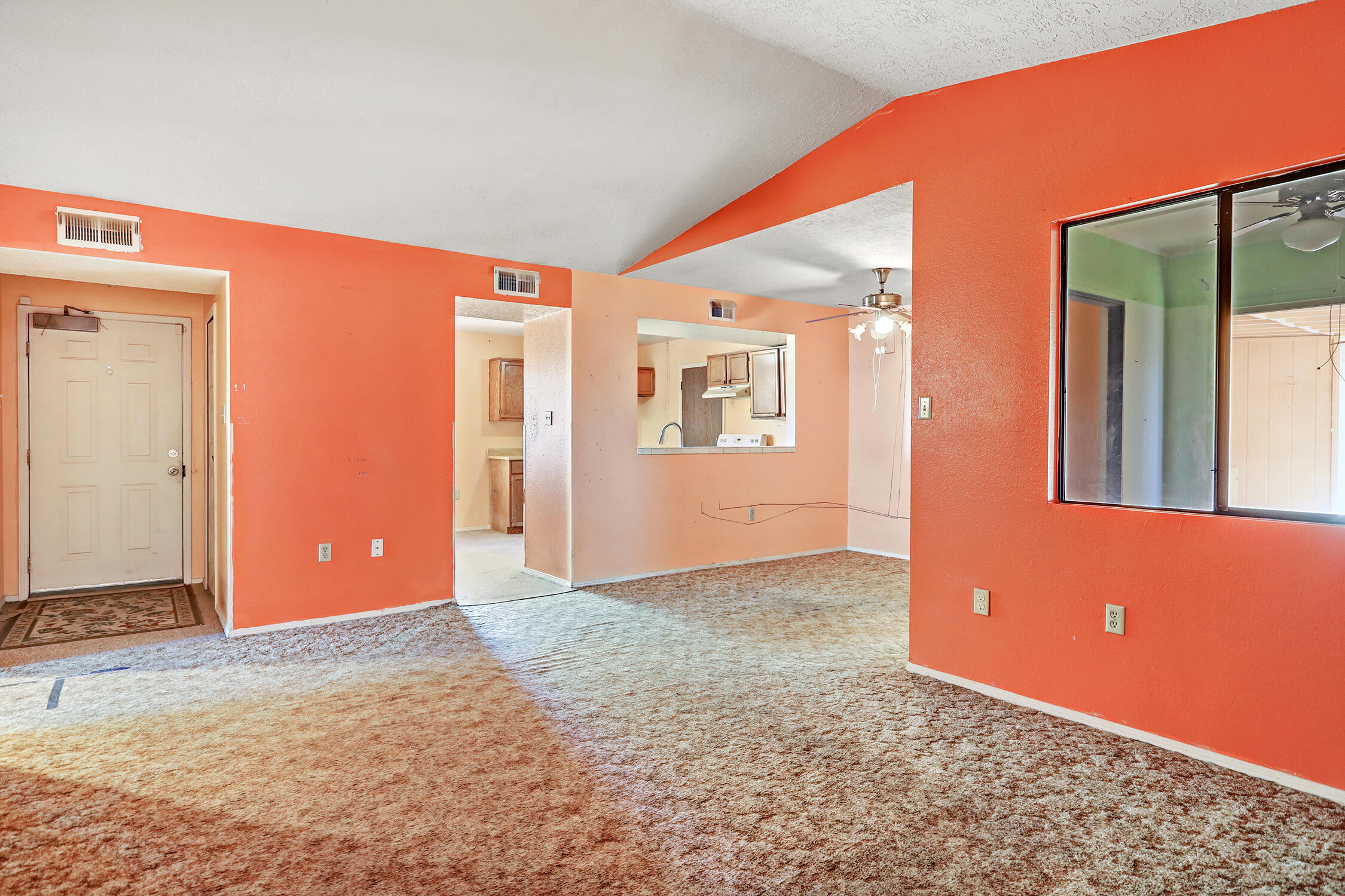 811 Orchid Drive SW