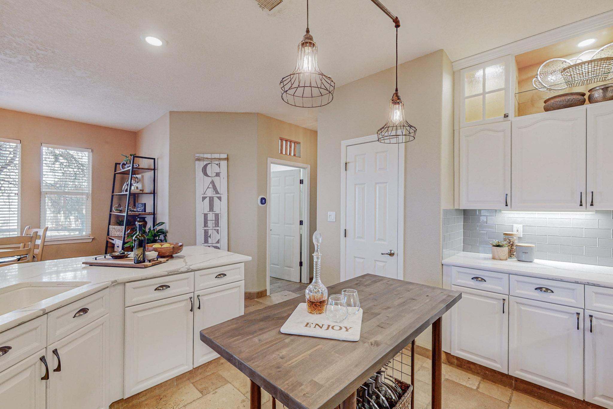 2613 Bosque Entrada Trail NW