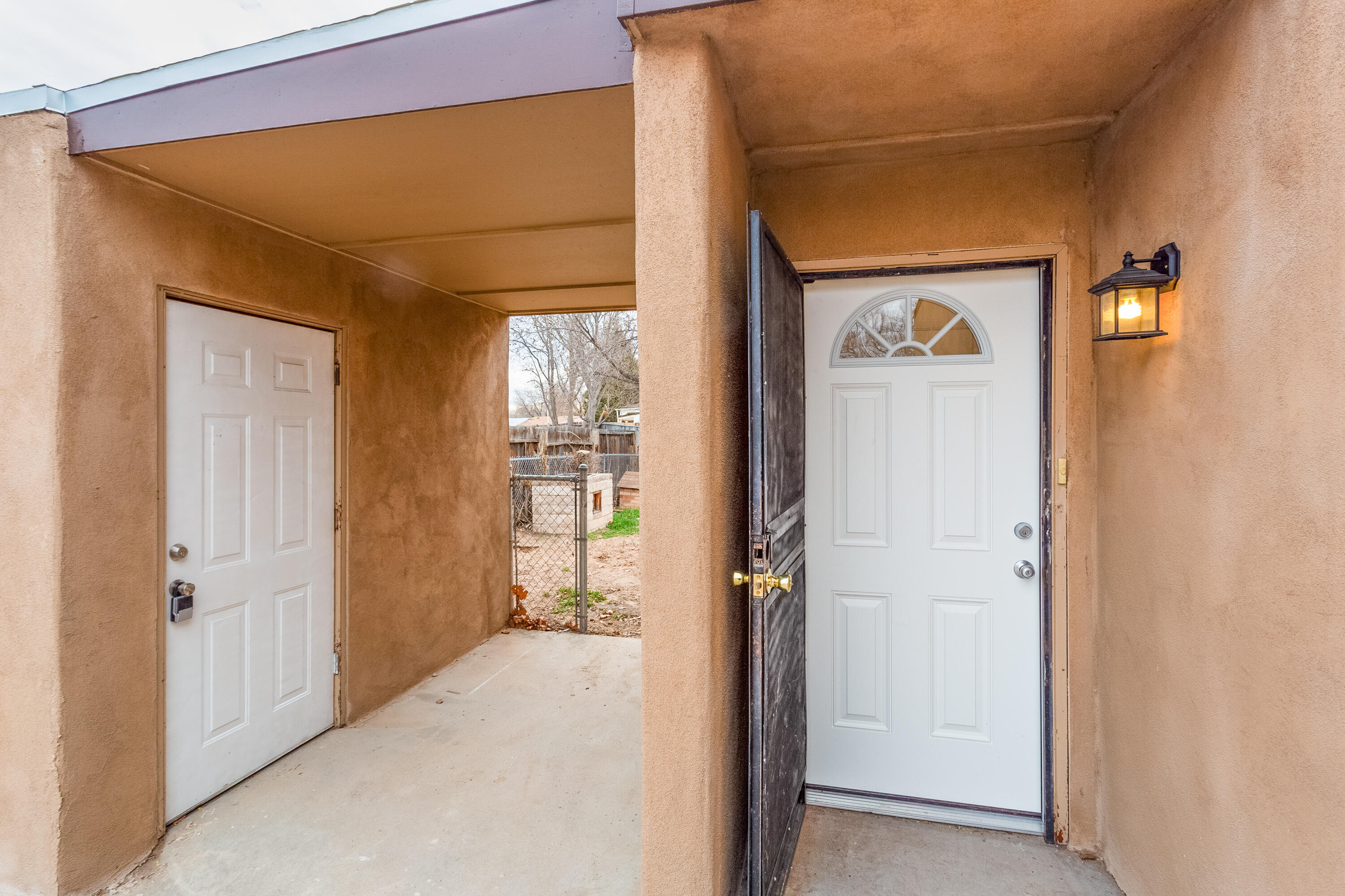 157 Sunset Place SW