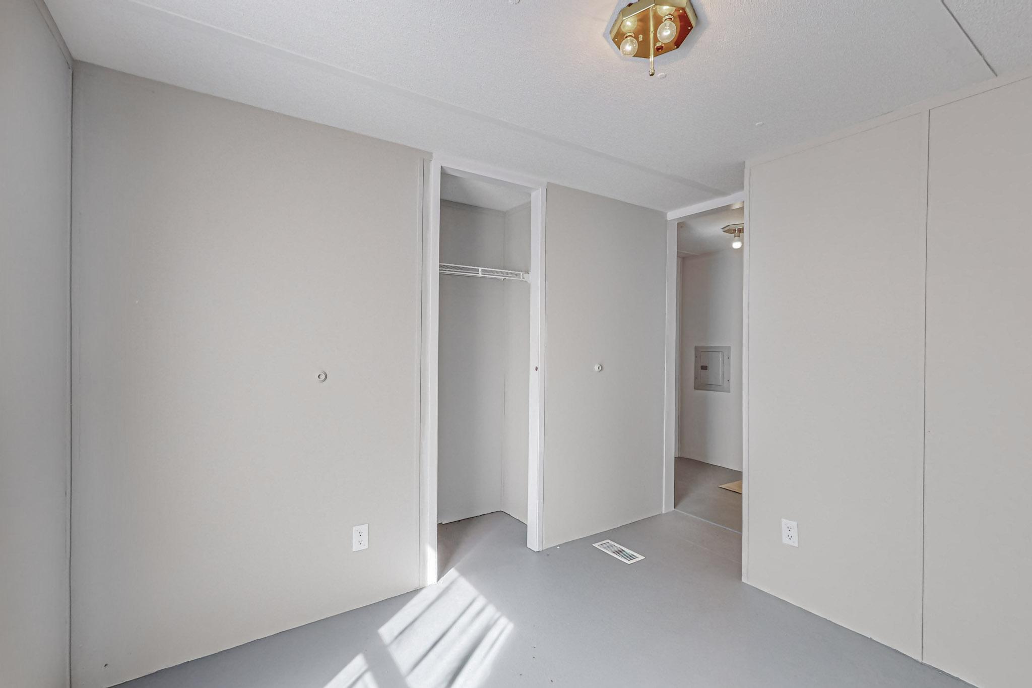 5 Hummingbird Road