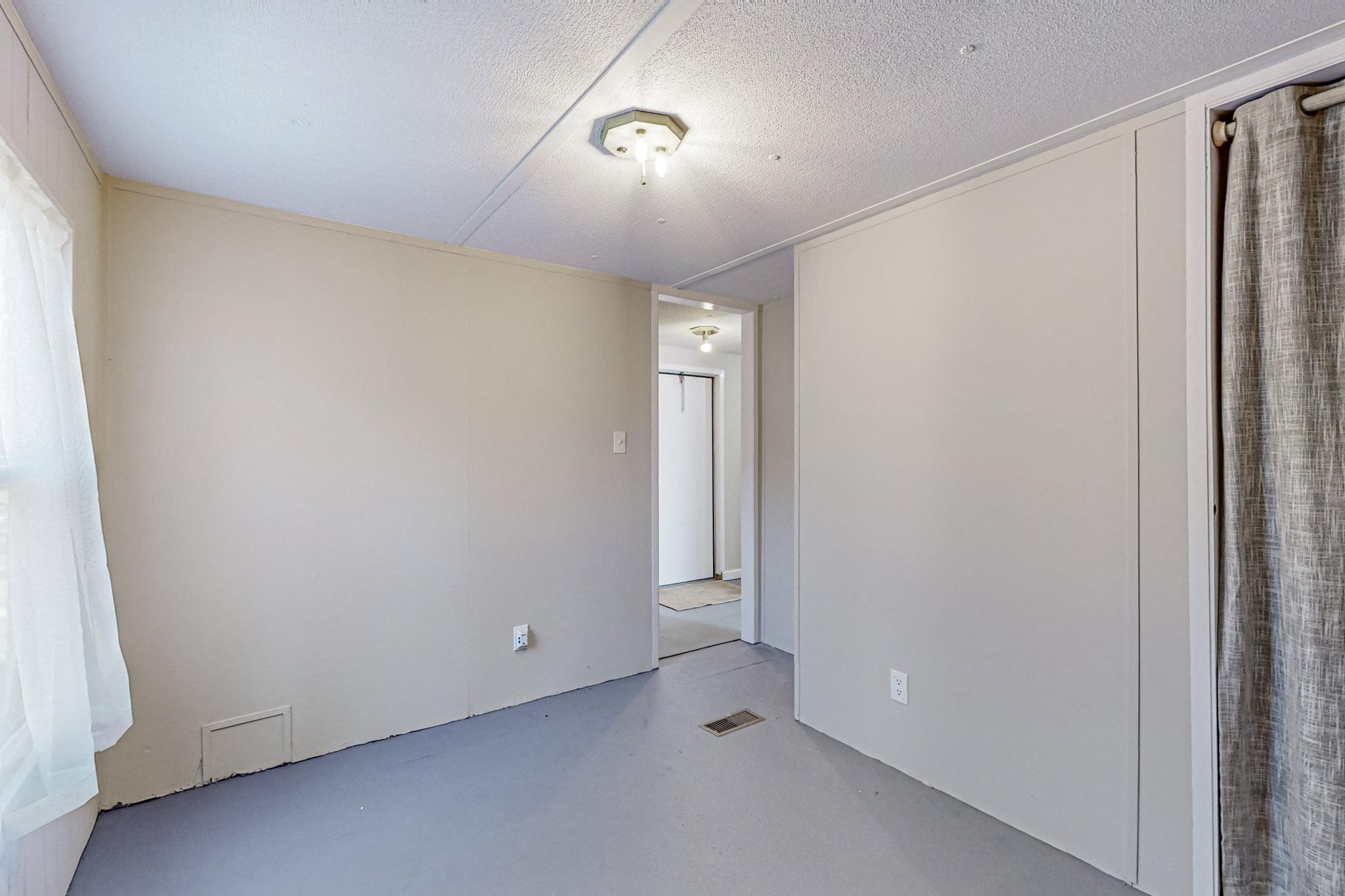 5 Hummingbird Road