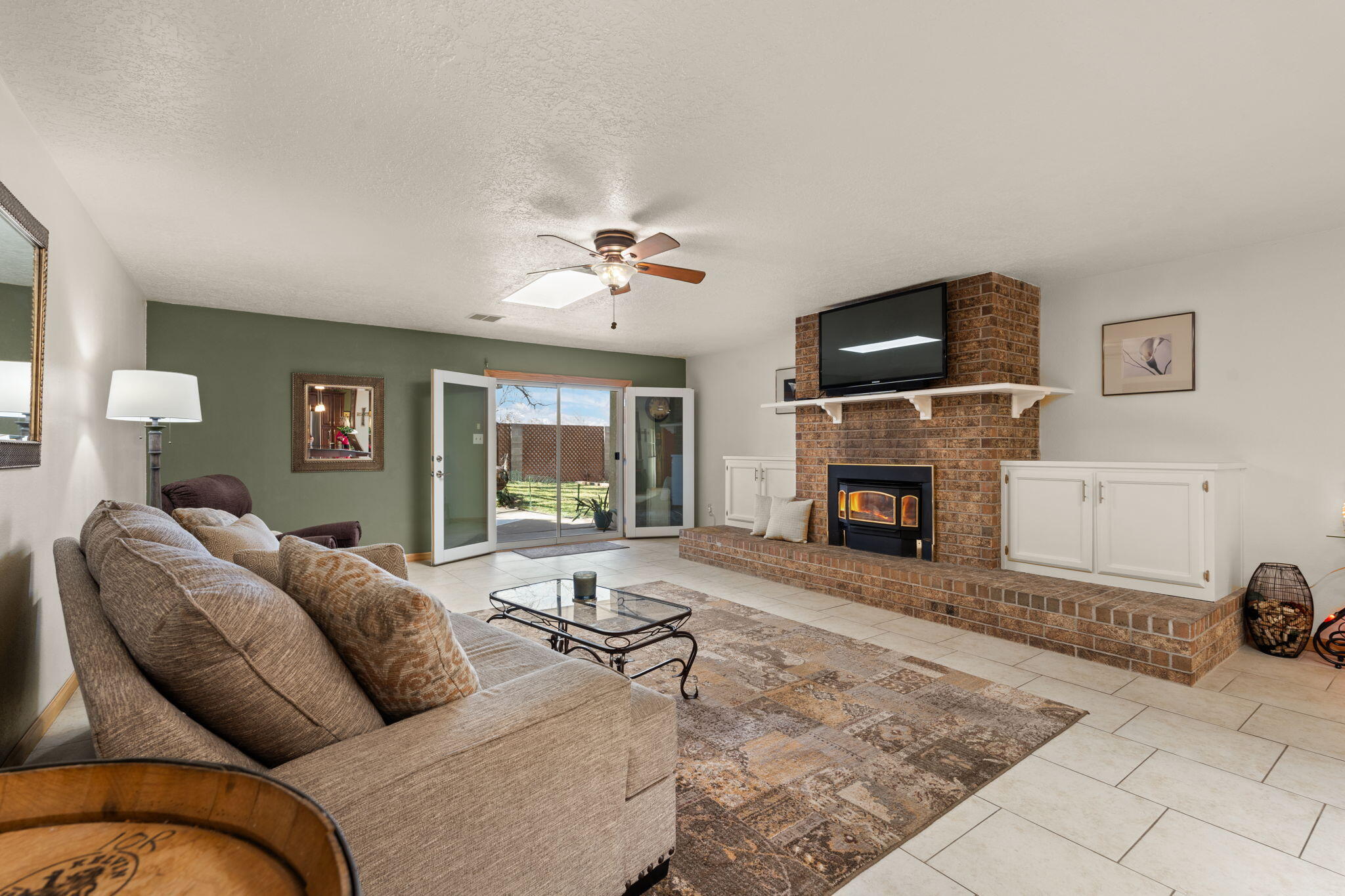 4986 Quail Ridge Drive NW