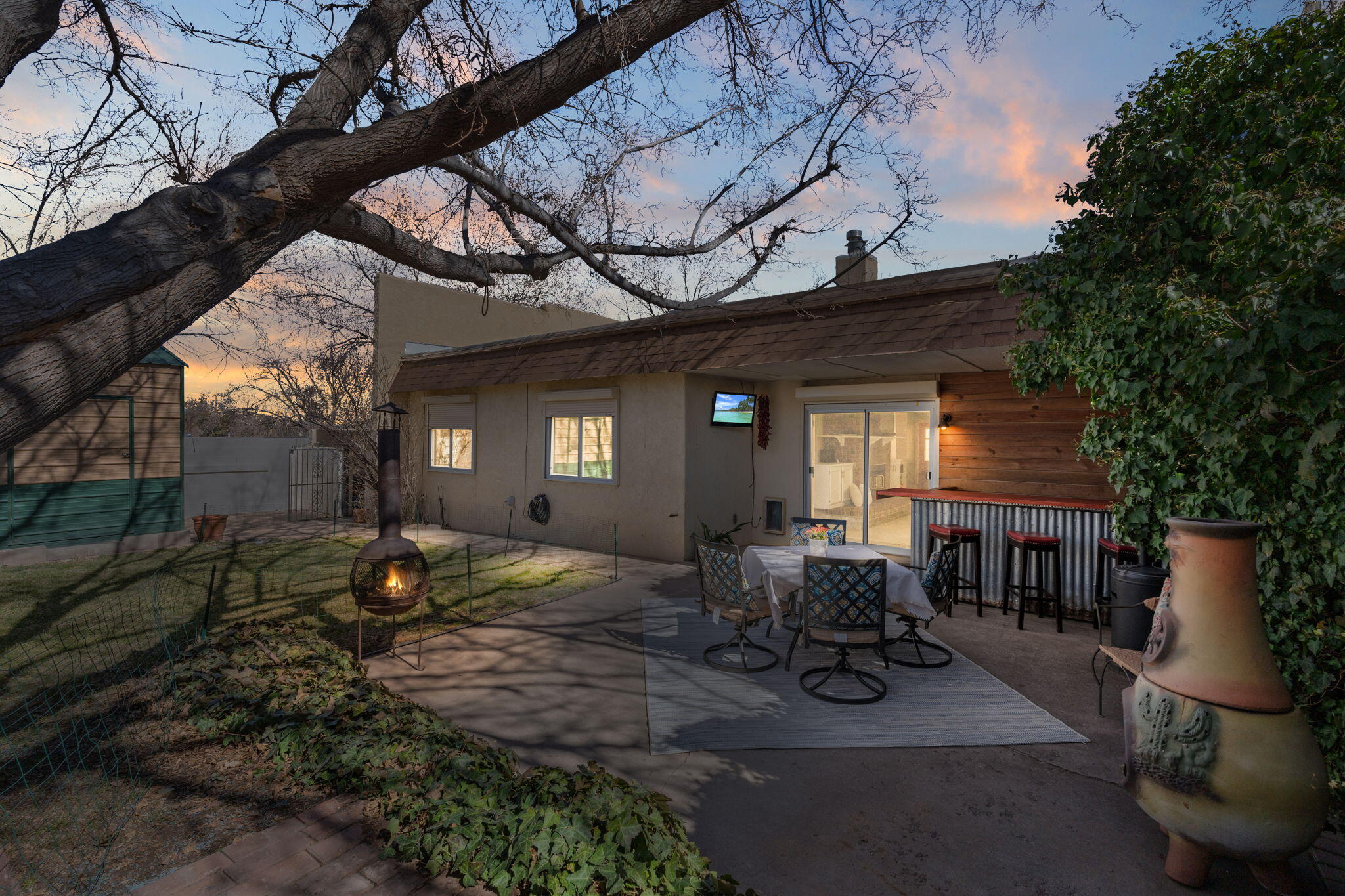 4986 Quail Ridge Drive NW