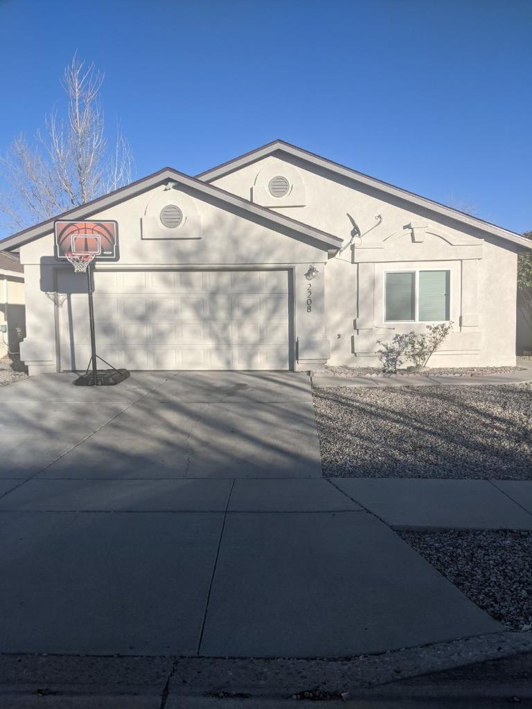 2208 Desert Breeze Drive SW