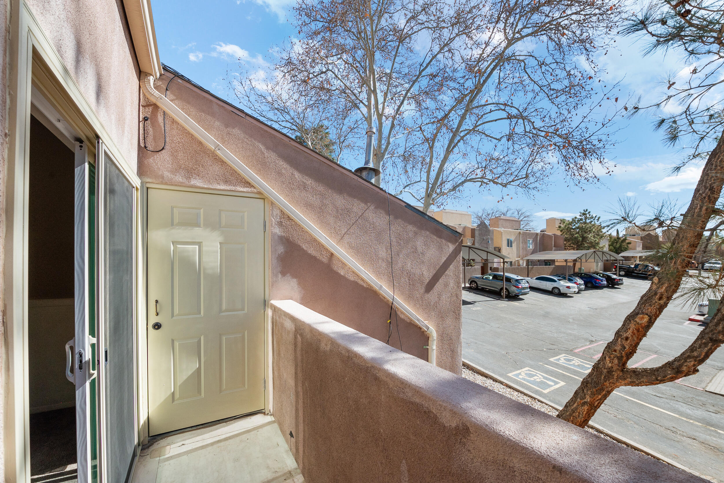 13146 Candelaria Road NE