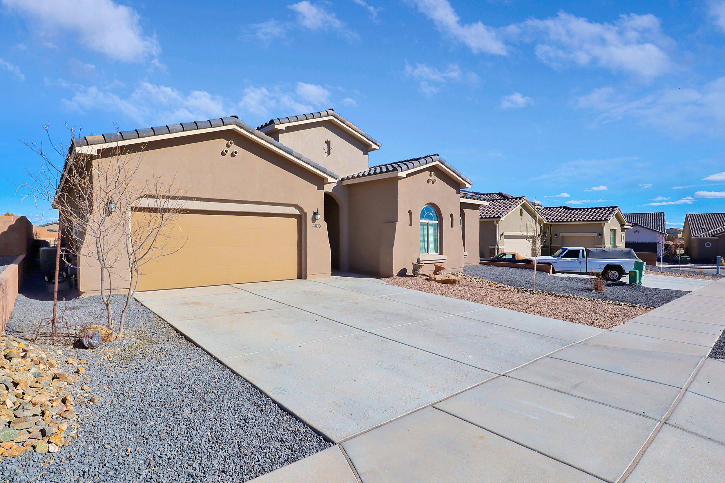 4106 Stelzer Drive NE