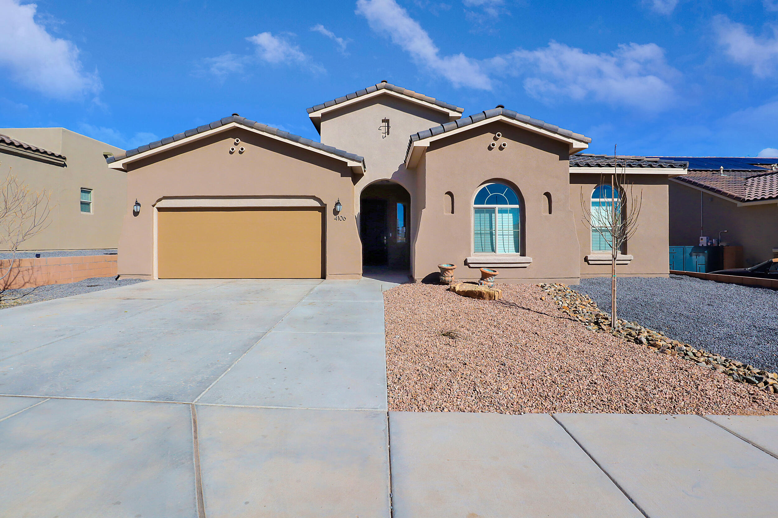 4106 Stelzer Drive NE