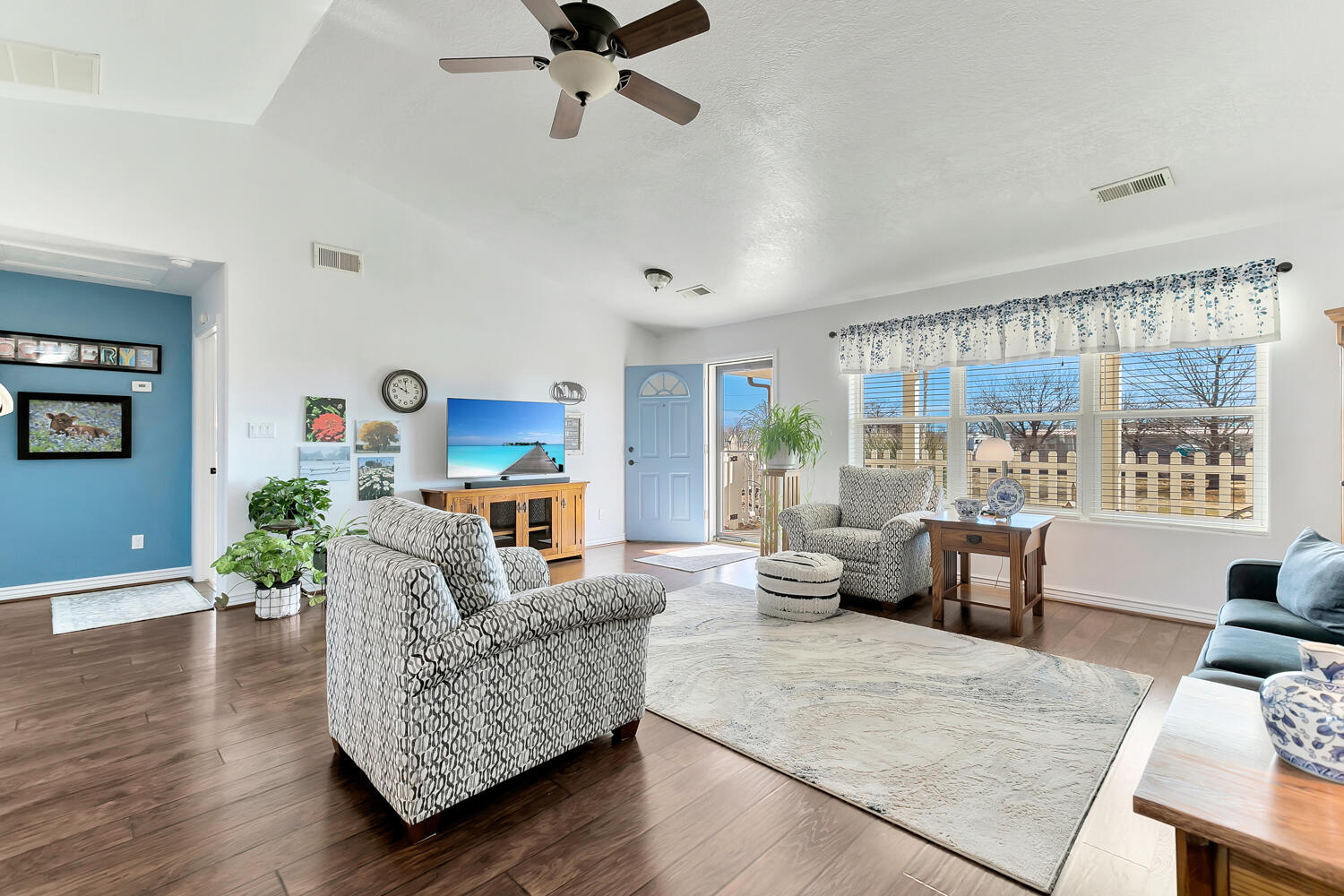 1039 Molina Road