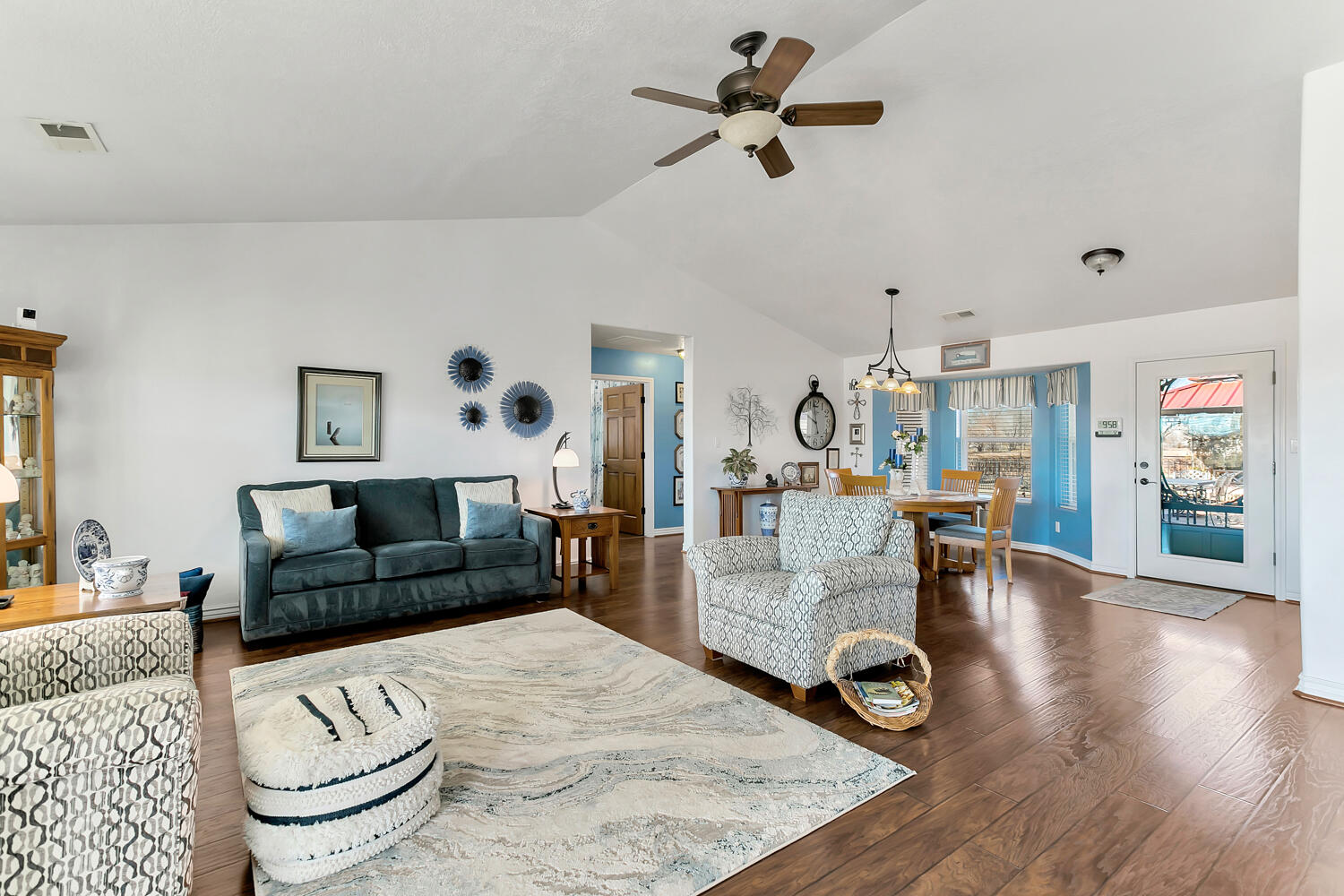 1039 Molina Road
