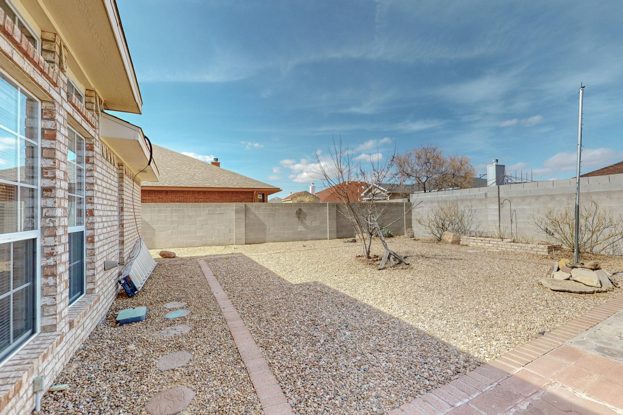 7505 Danielito Avenue NW
