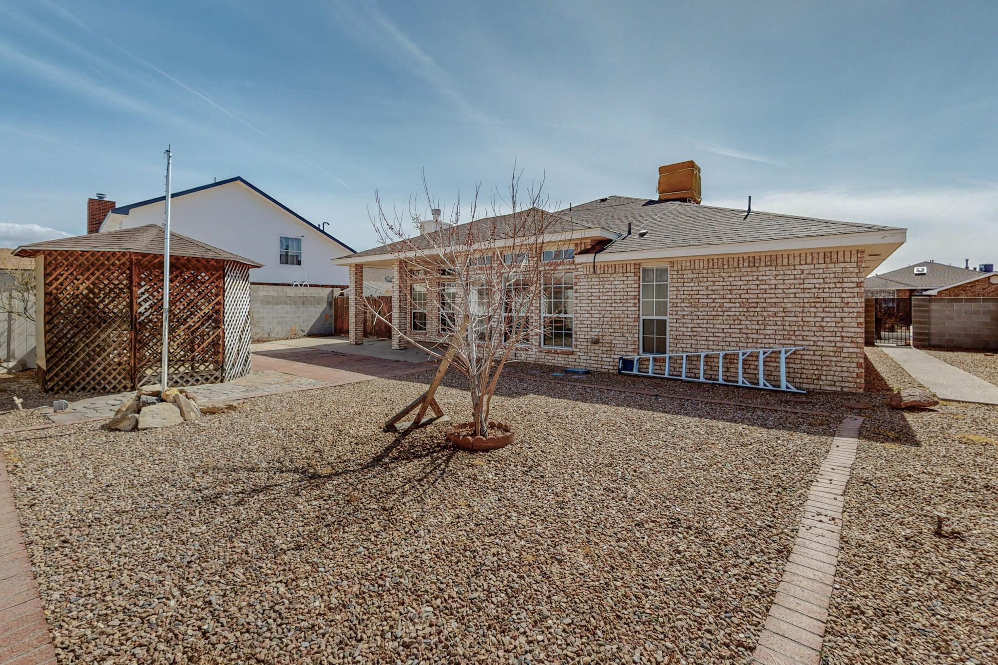 7505 Danielito Avenue NW