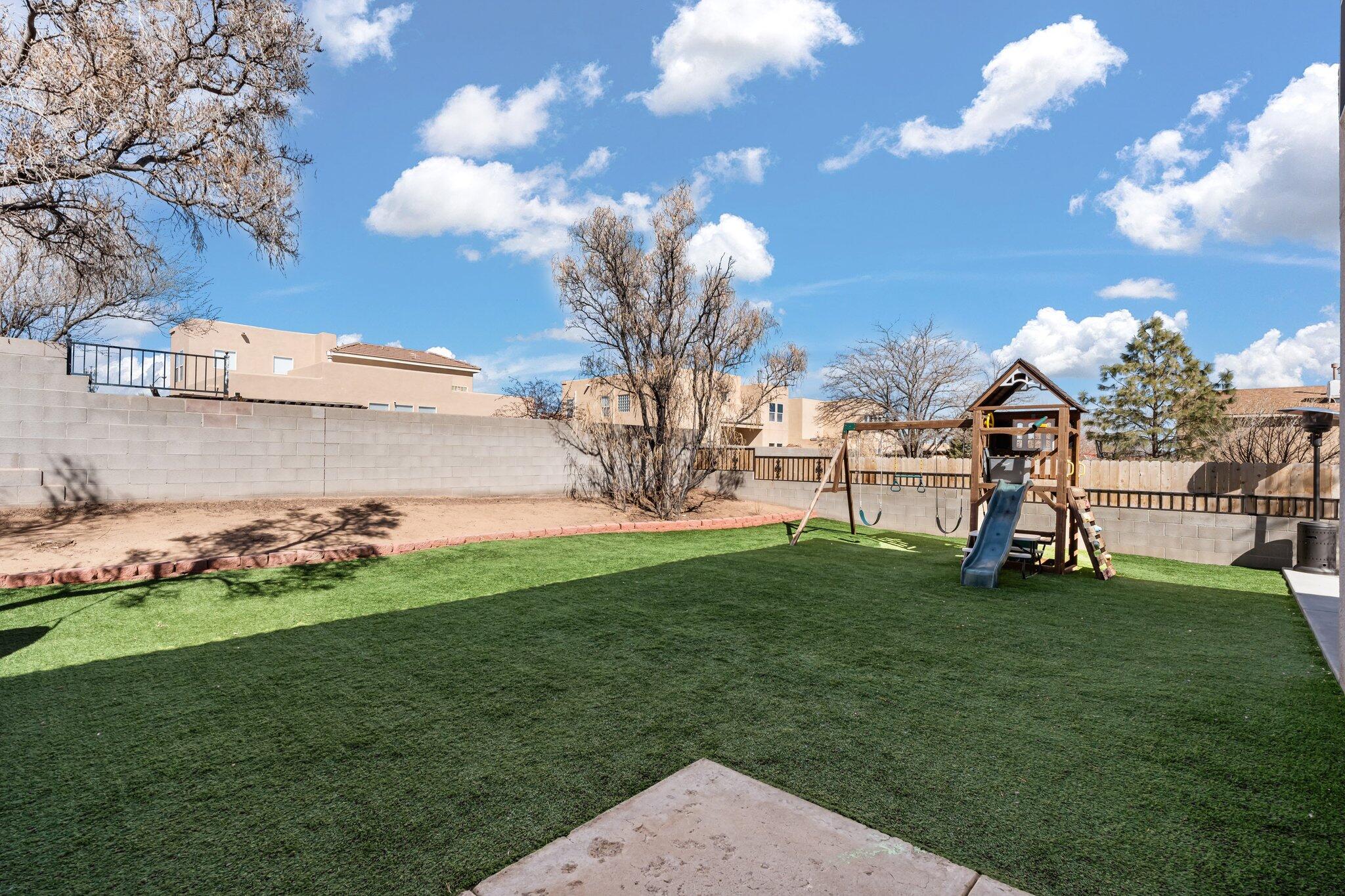 6562 Freemont Hills Loop NE