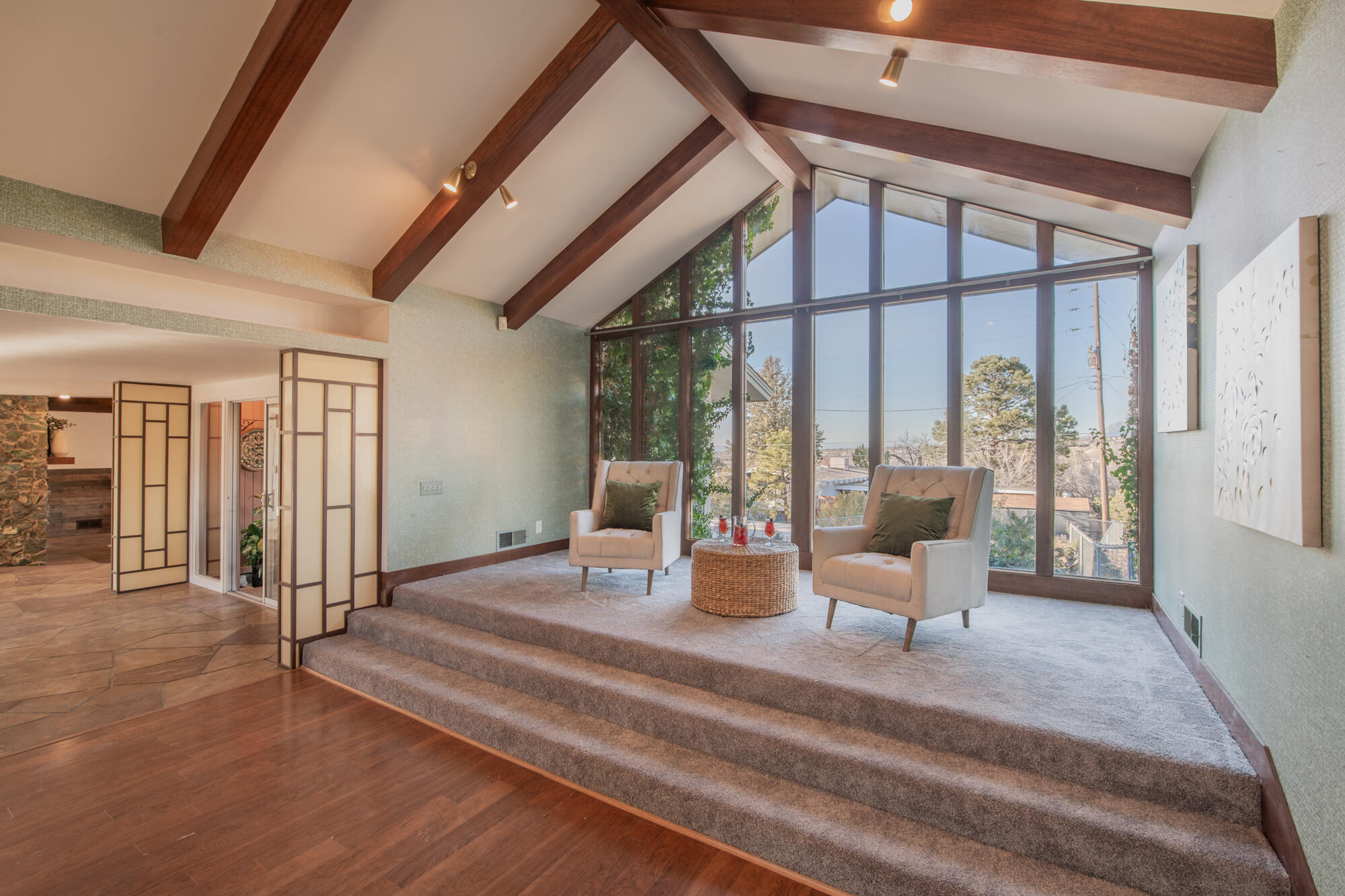 1004 Stagecoach Road SE