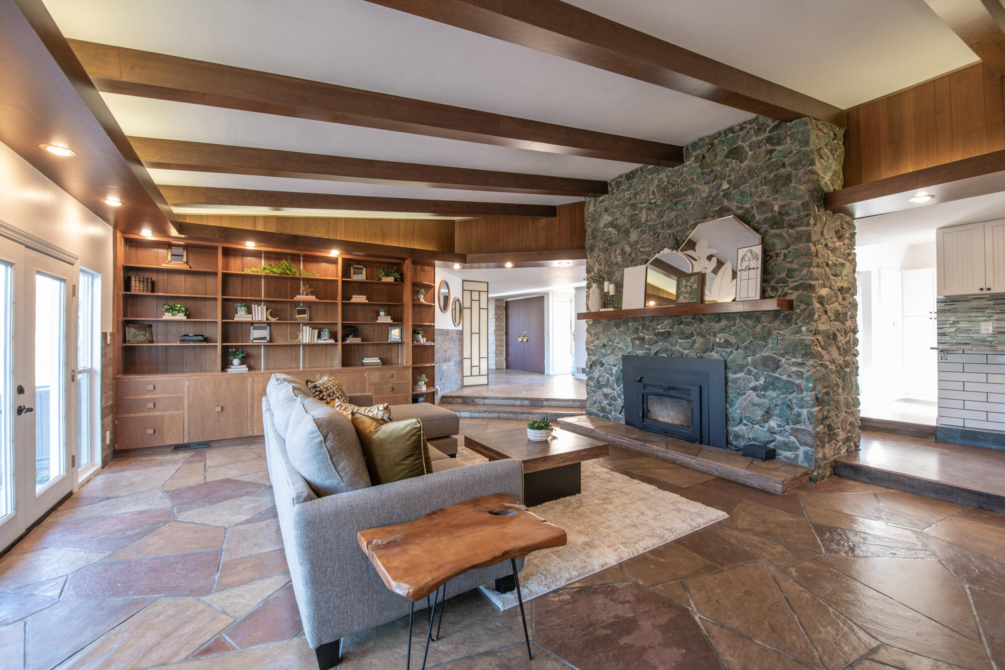 1004 Stagecoach Road SE