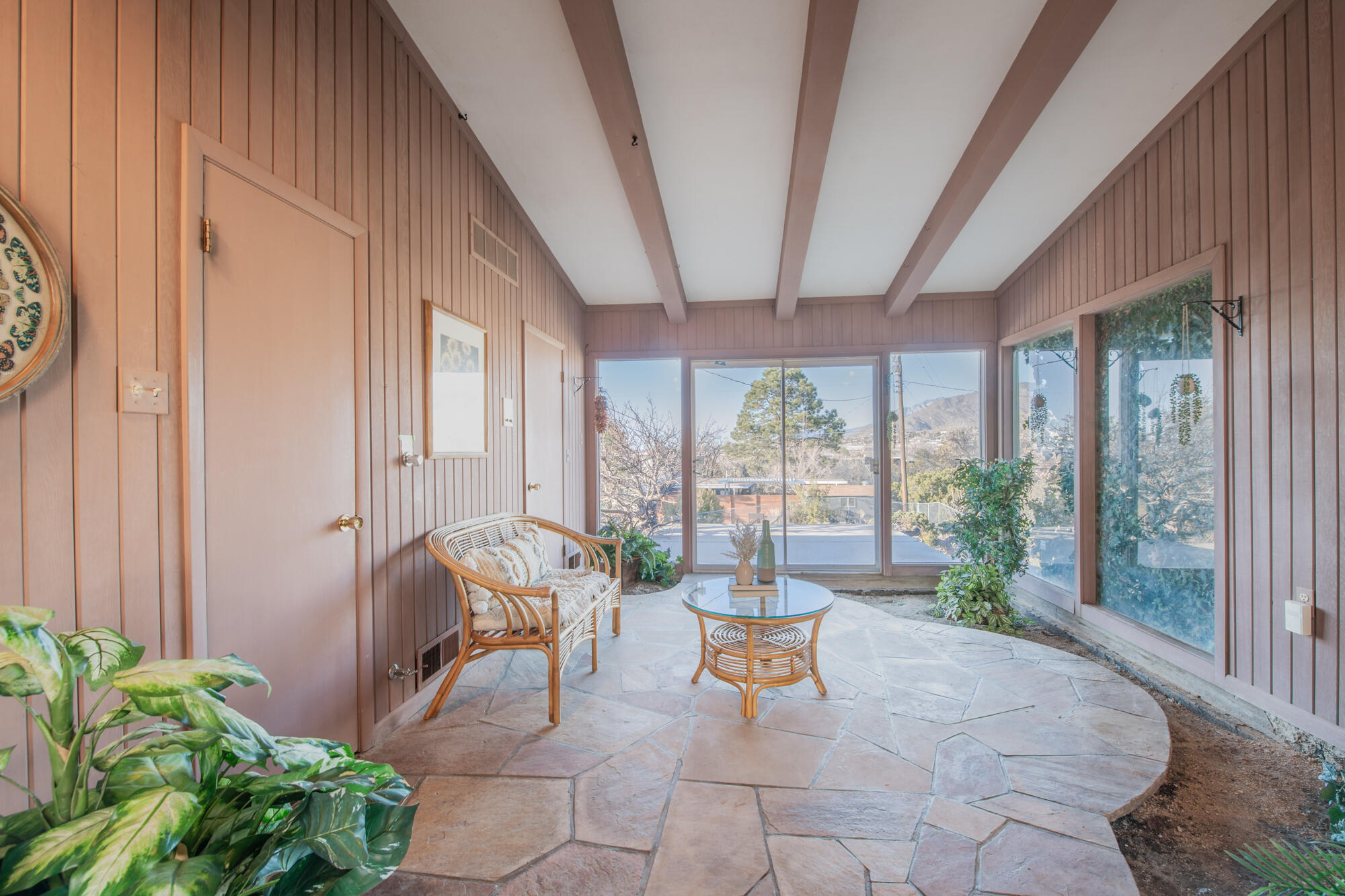 1004 Stagecoach Road SE