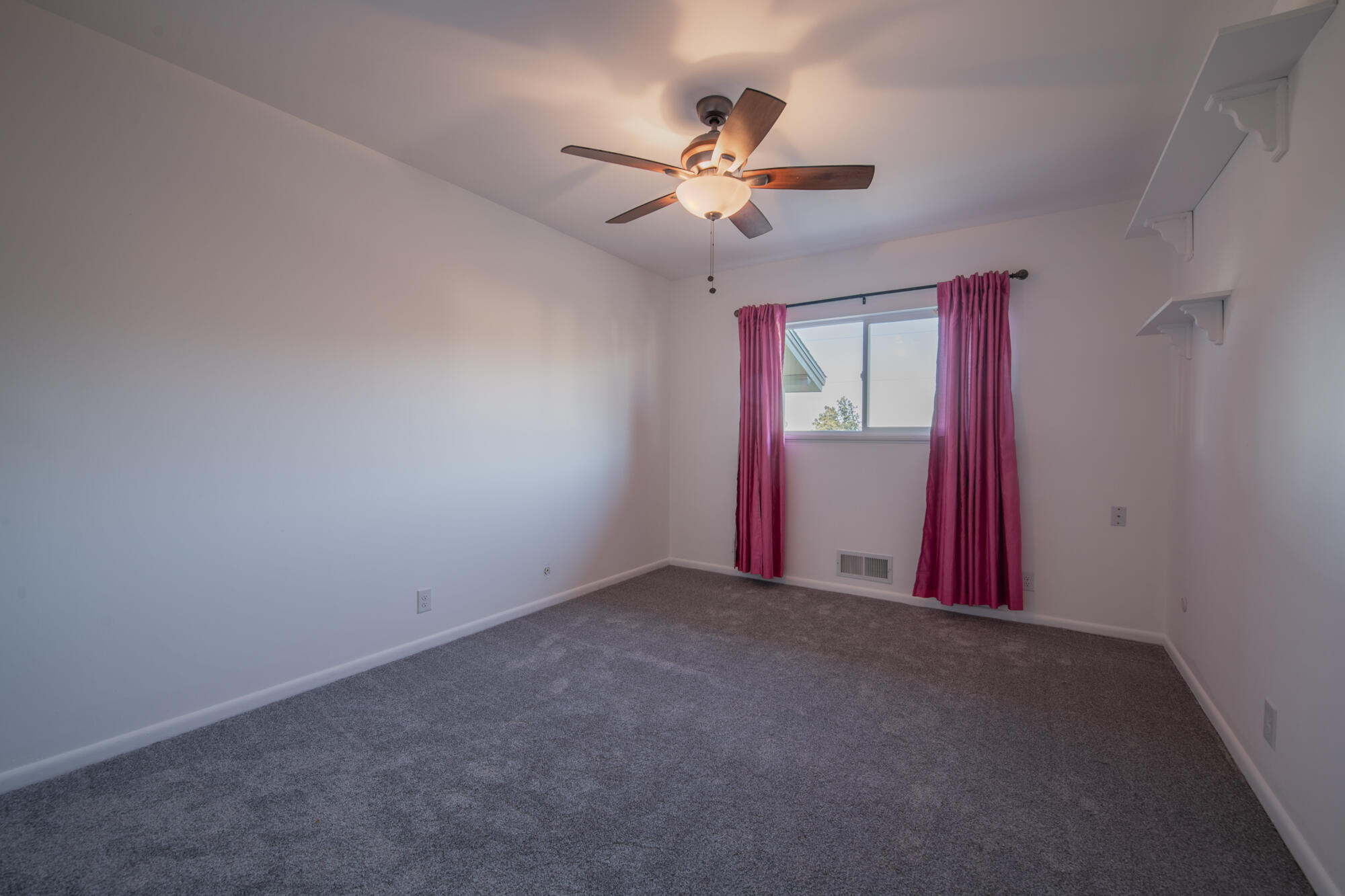 1004 Stagecoach Road SE