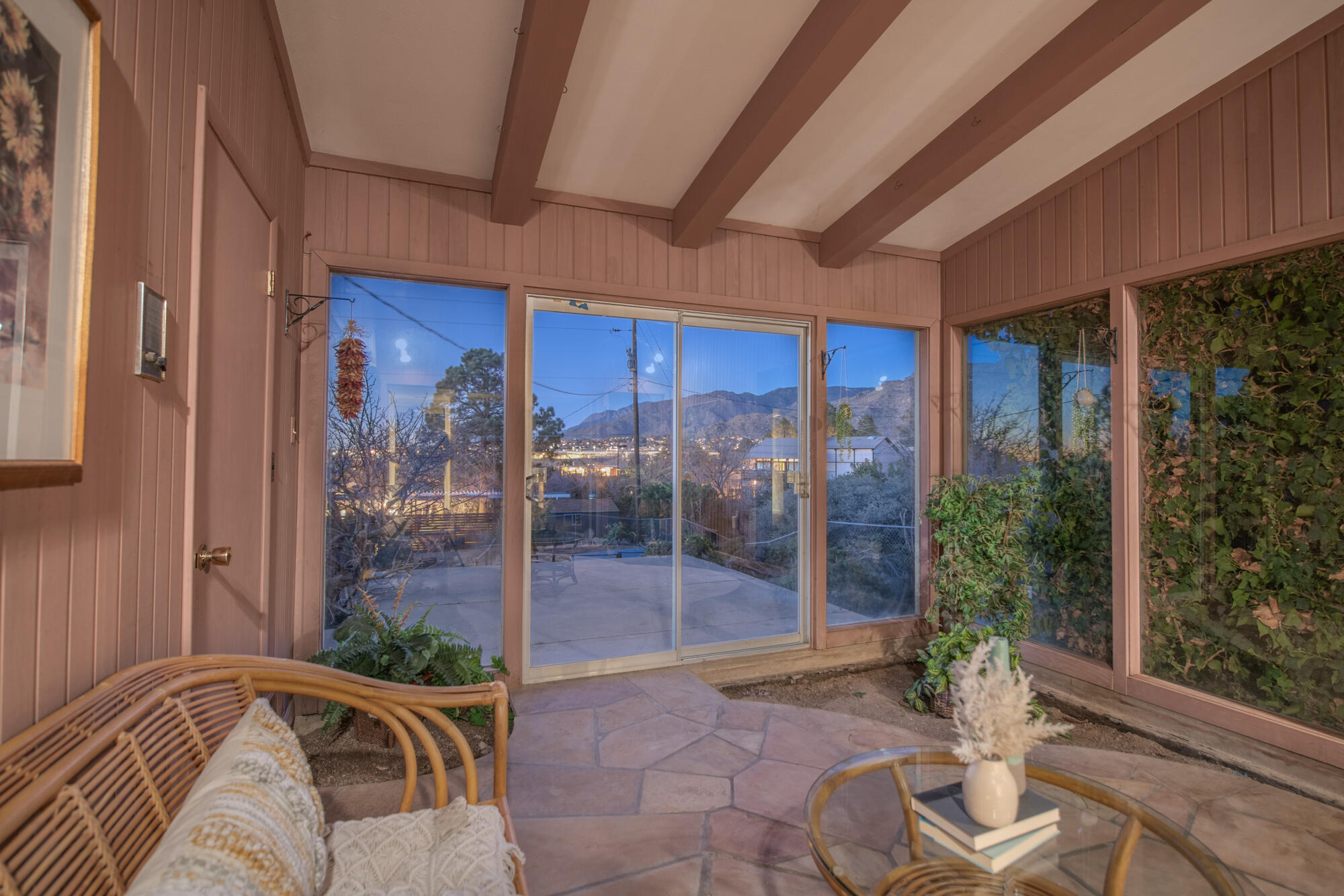 1004 Stagecoach Road SE