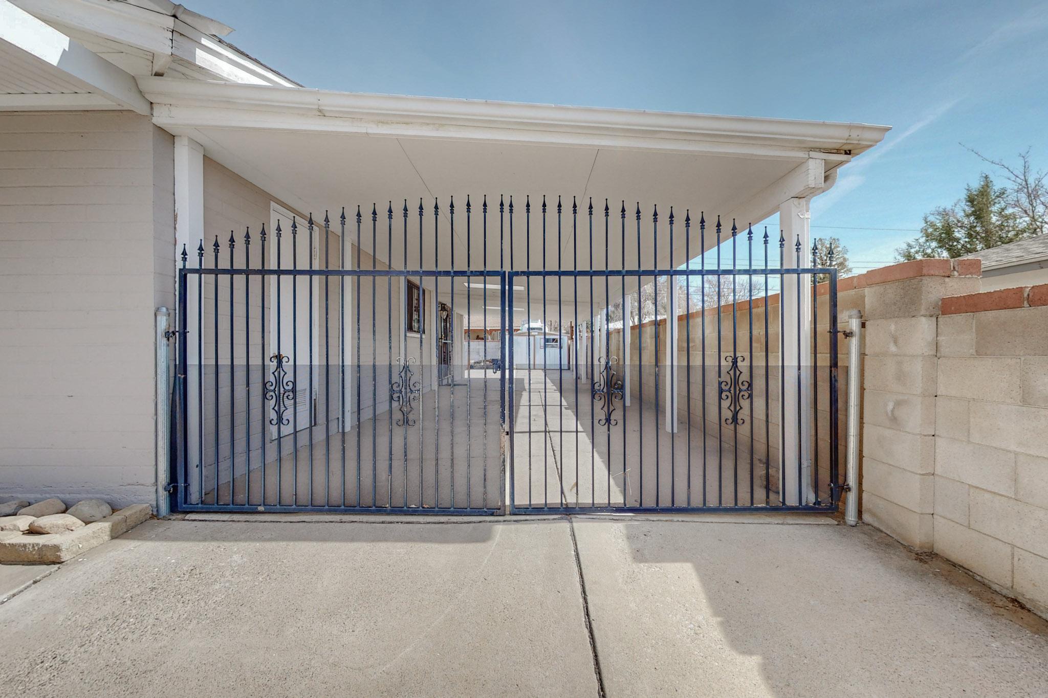 2804 Garcia Street NE