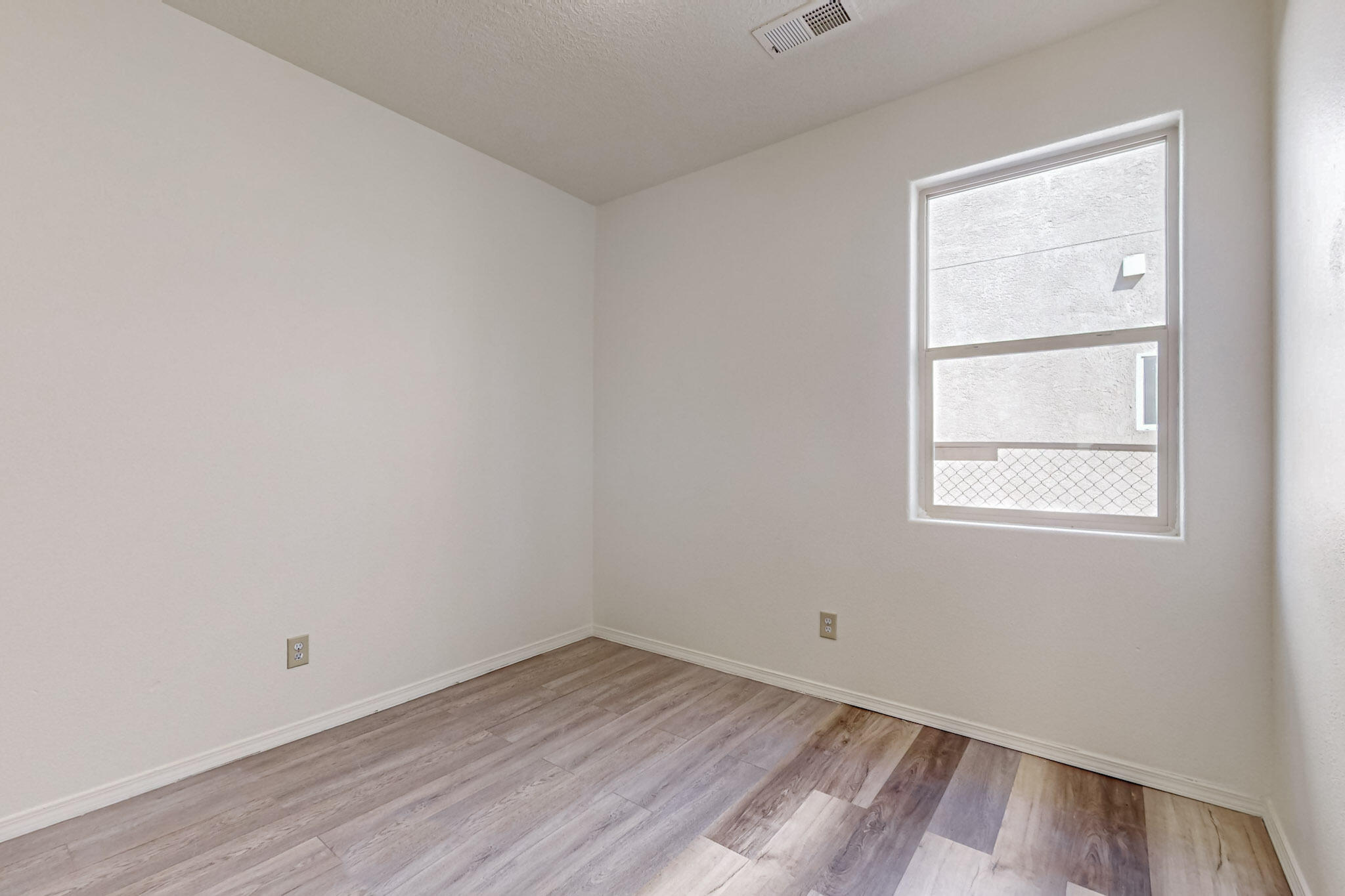 10827 Walnut Canyon Road SW