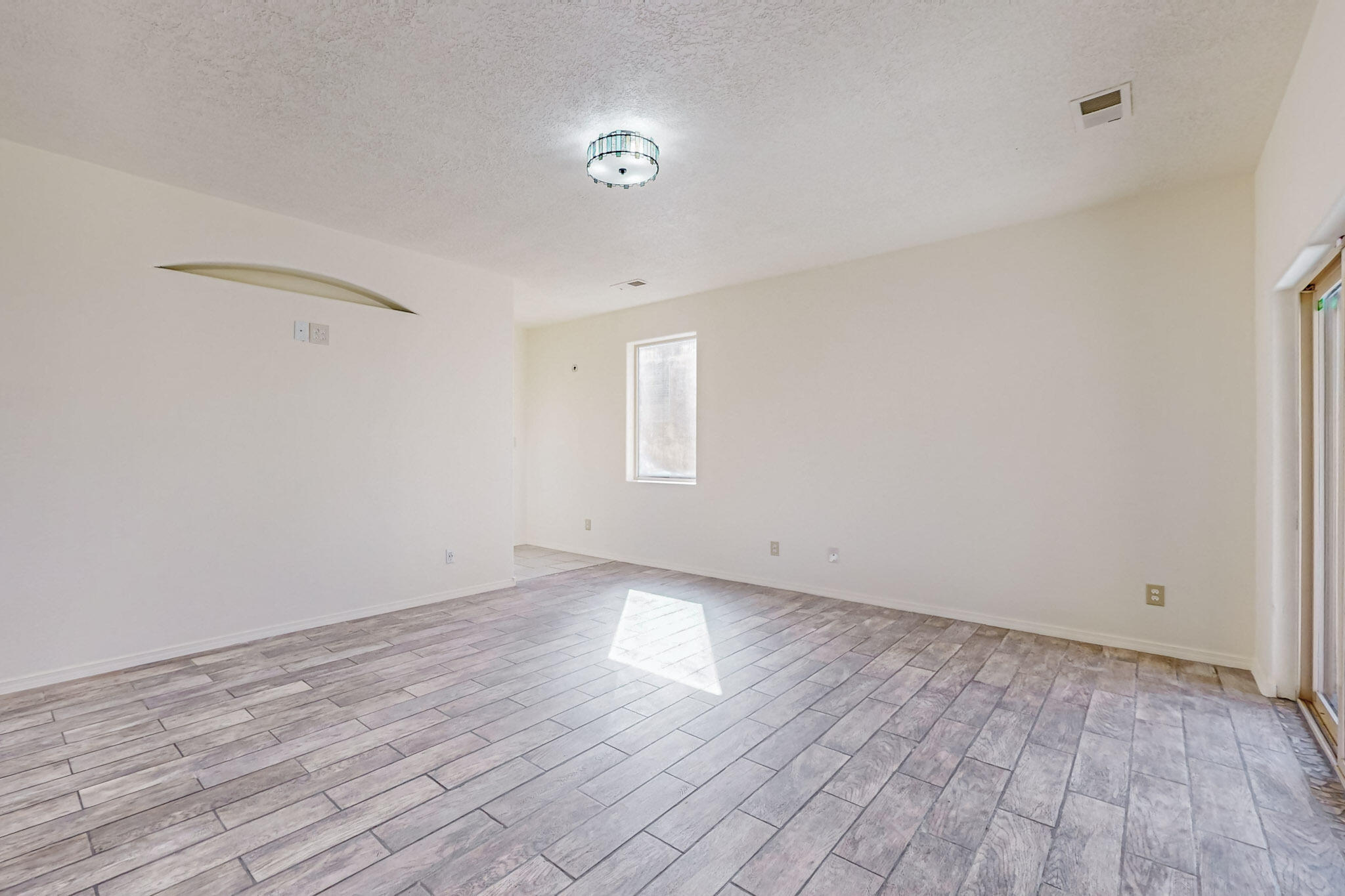 10827 Walnut Canyon Road SW