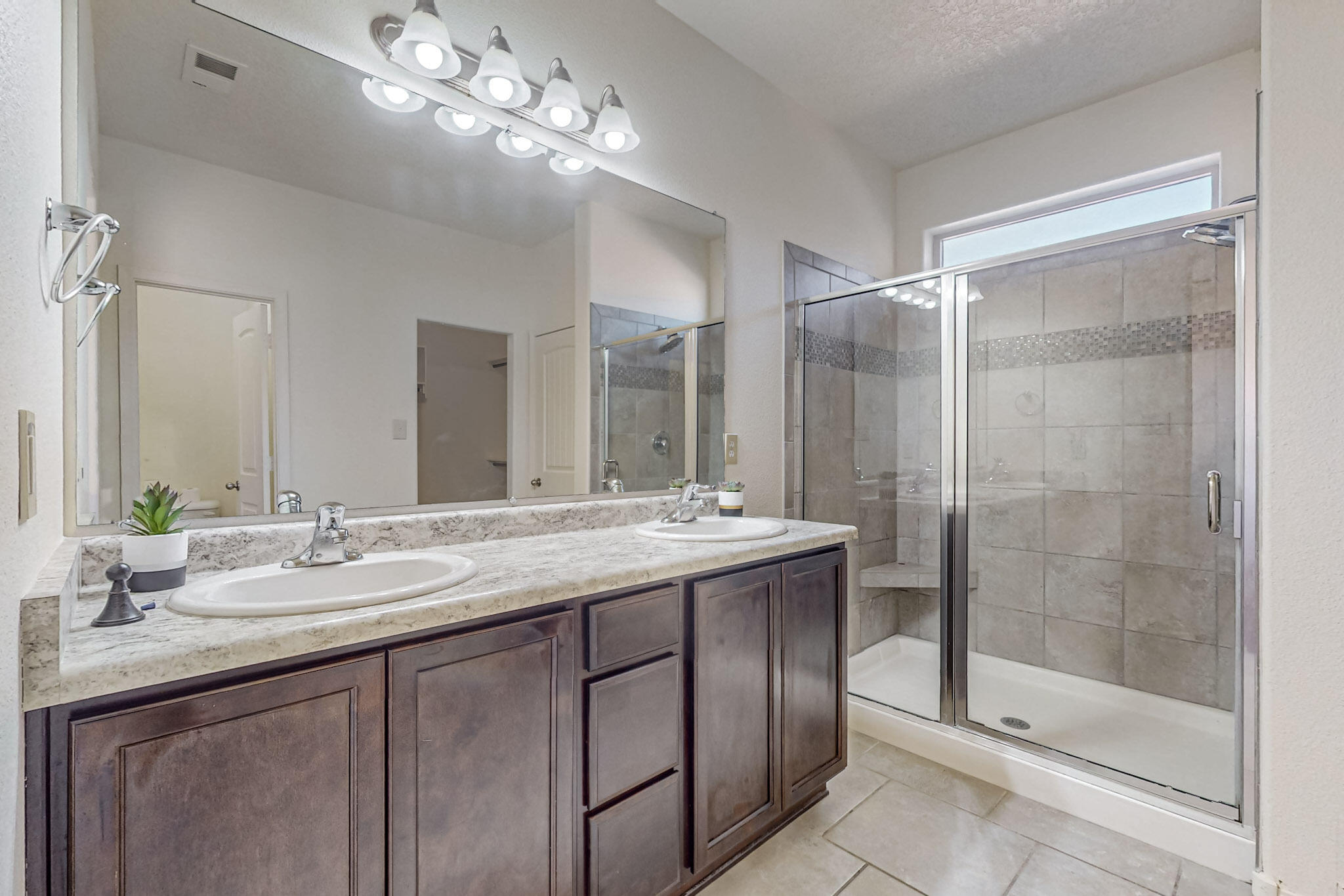 10827 Walnut Canyon Road SW