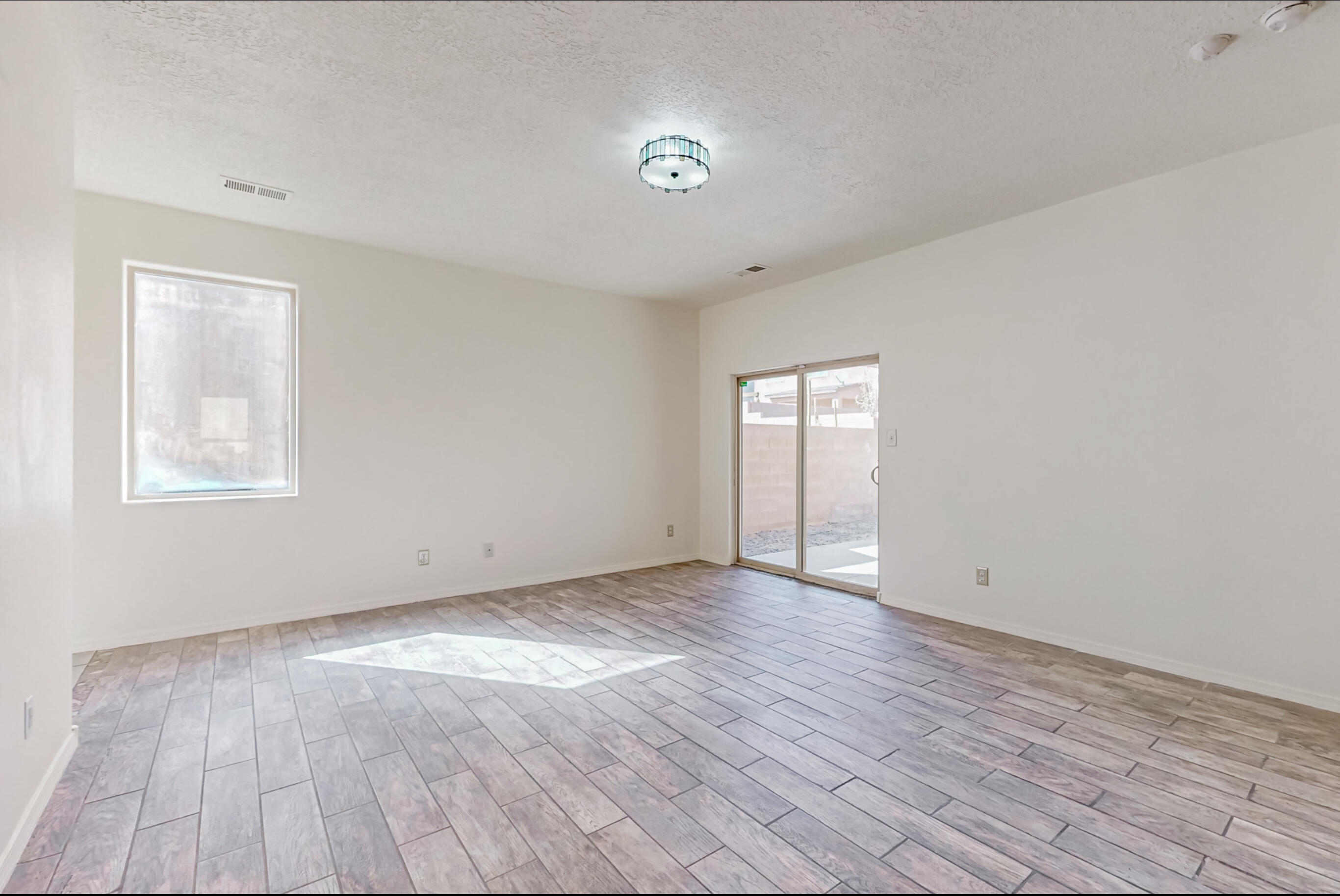 10827 Walnut Canyon Road SW